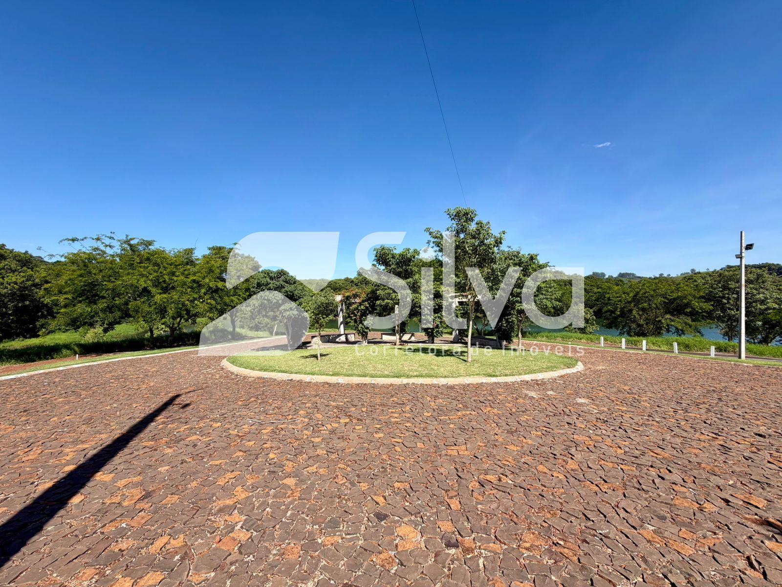 Lotes a venda, localizados no Loteamento Moradas do Igua�u, Boa E. do Igua�u-PR.