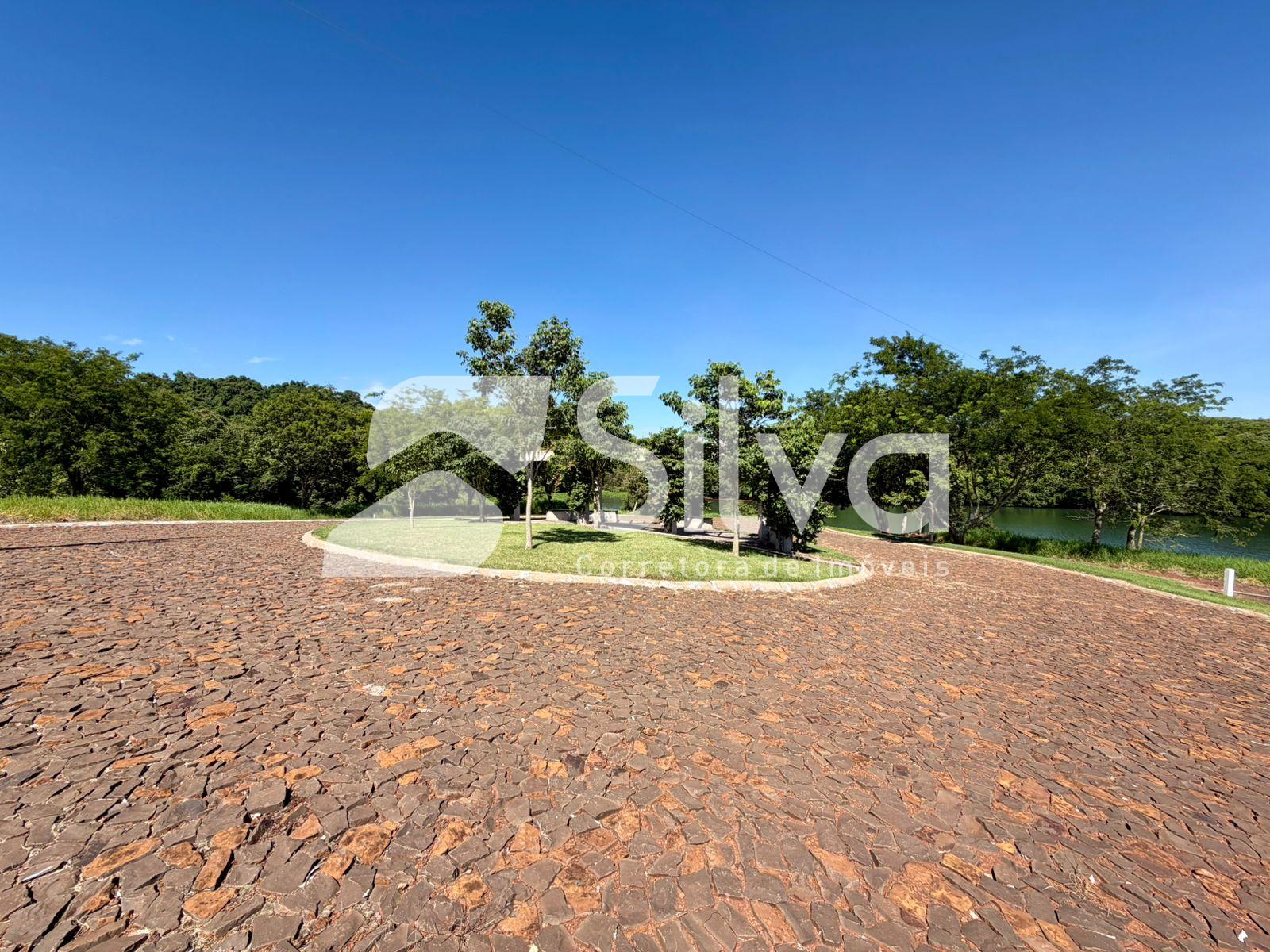 Lotes a venda, localizados no Loteamento Moradas do Igua�u, Boa E. do Igua�u-PR.