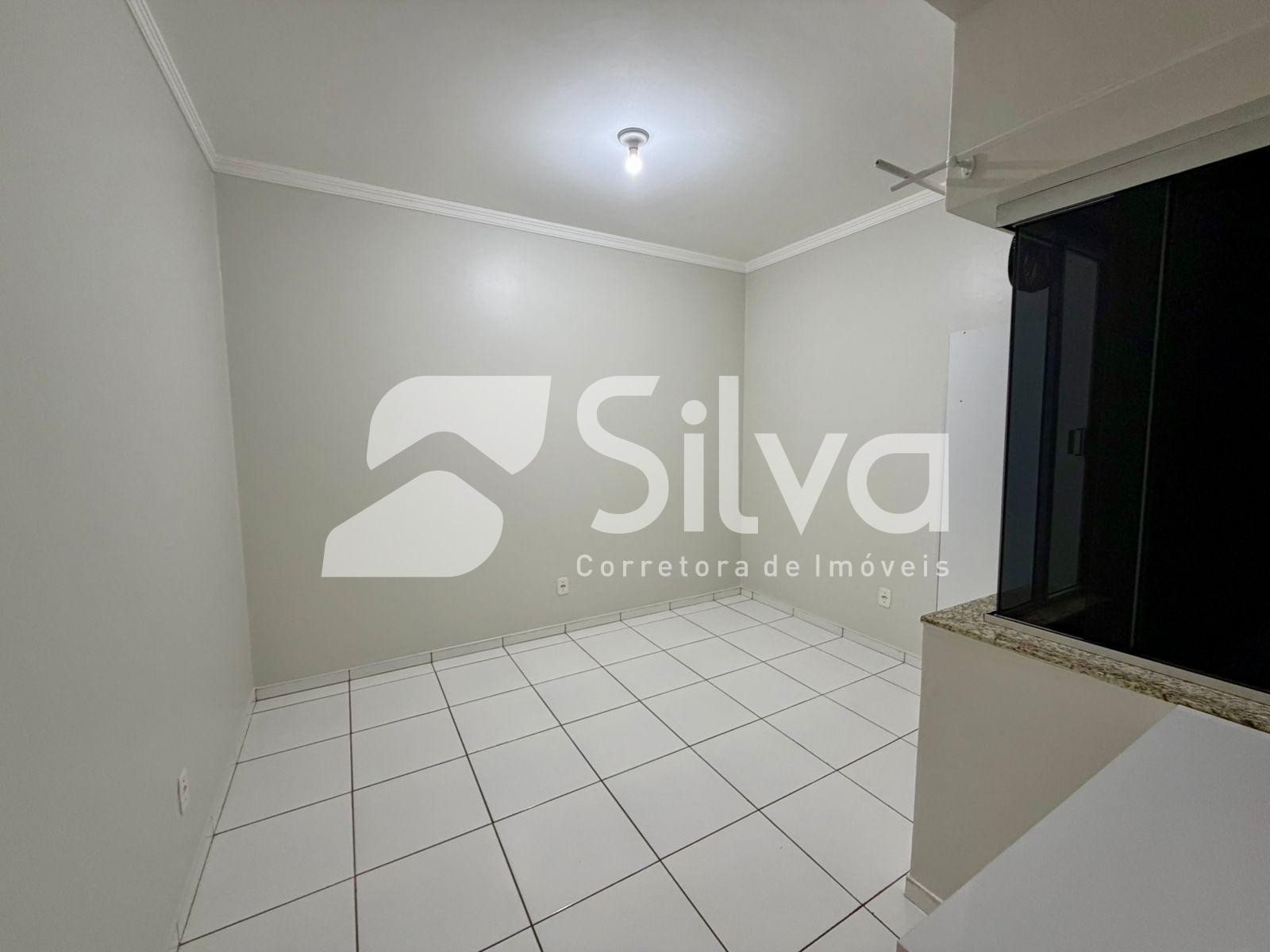 Quitinete semi-mobiliada com 01 dormitório para locação - Centro Sul.