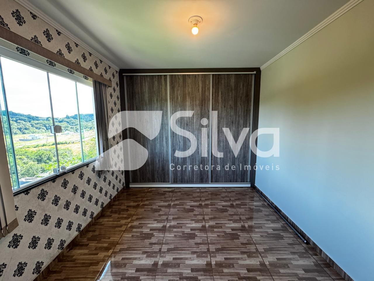 Sobrado a venda localizado no Loteamento Panisson, Dois Vizinhos-PR.