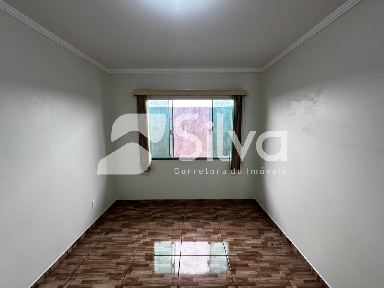 Sobrado a venda localizado no Loteamento Panisson, Dois Vizinhos-PR.