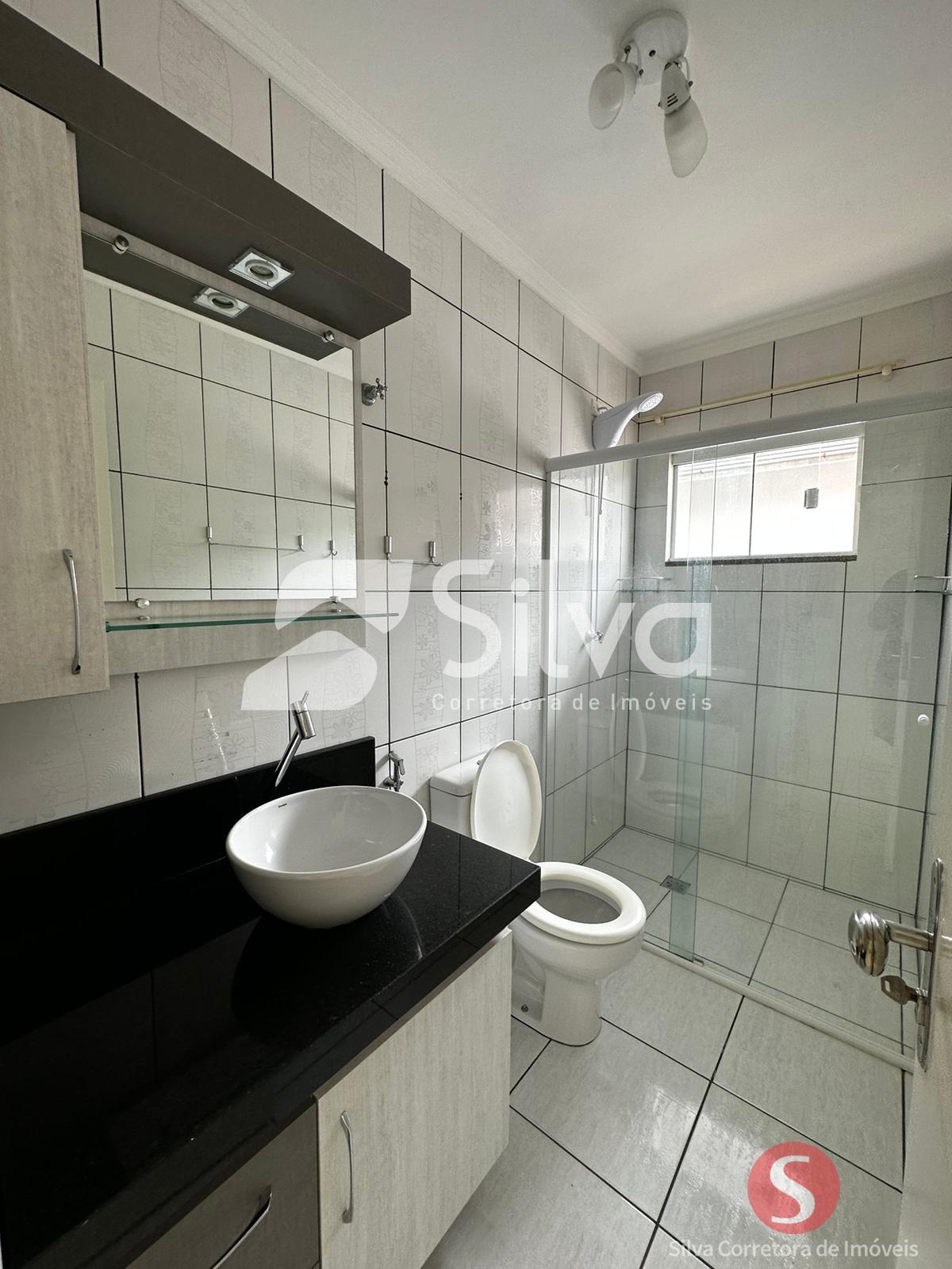 Casa a venda localizada no Loteamento Panisson, Dois Vizinhos-PR.