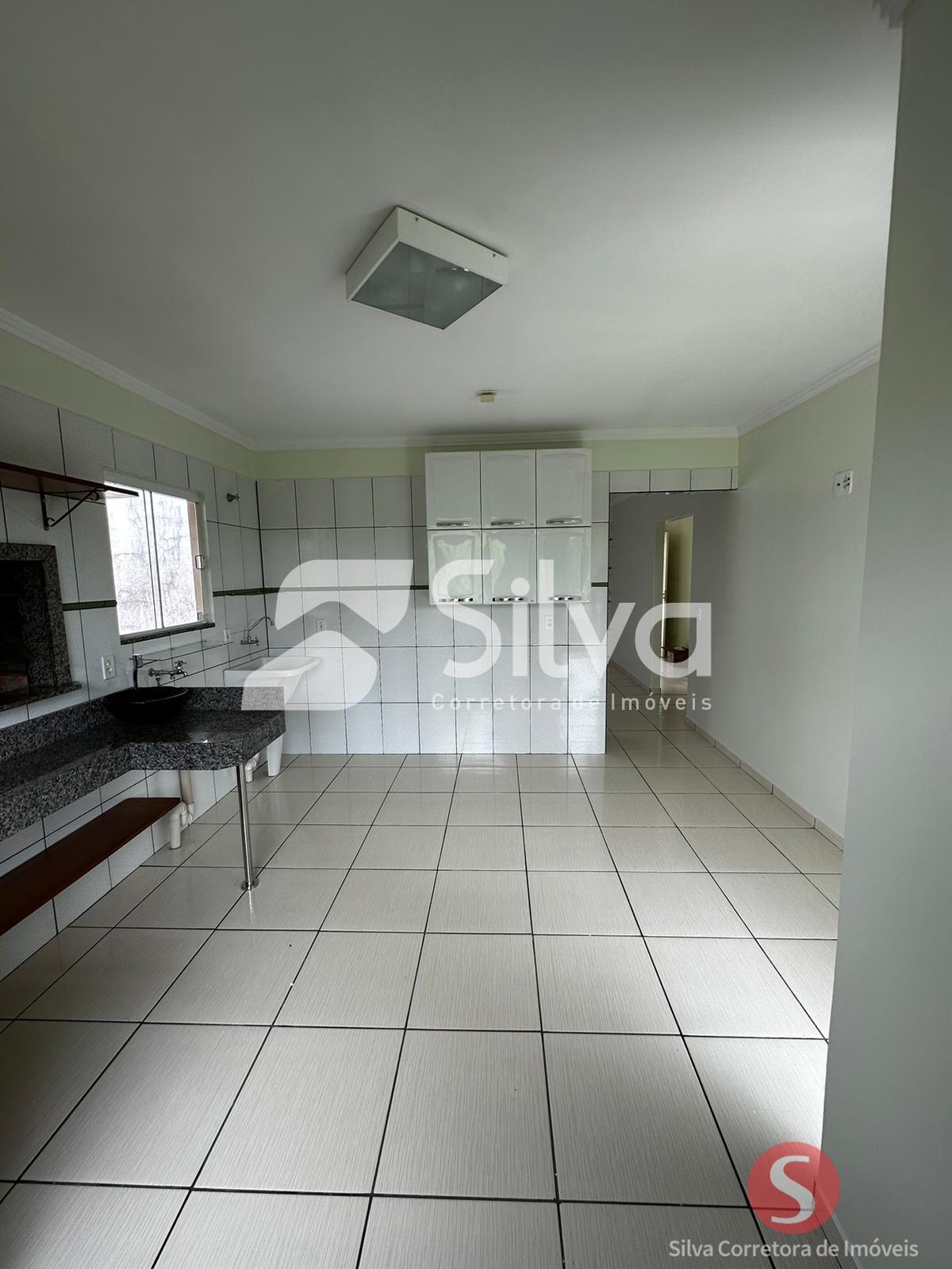 Casa a venda localizada no Loteamento Panisson, Dois Vizinhos-PR.