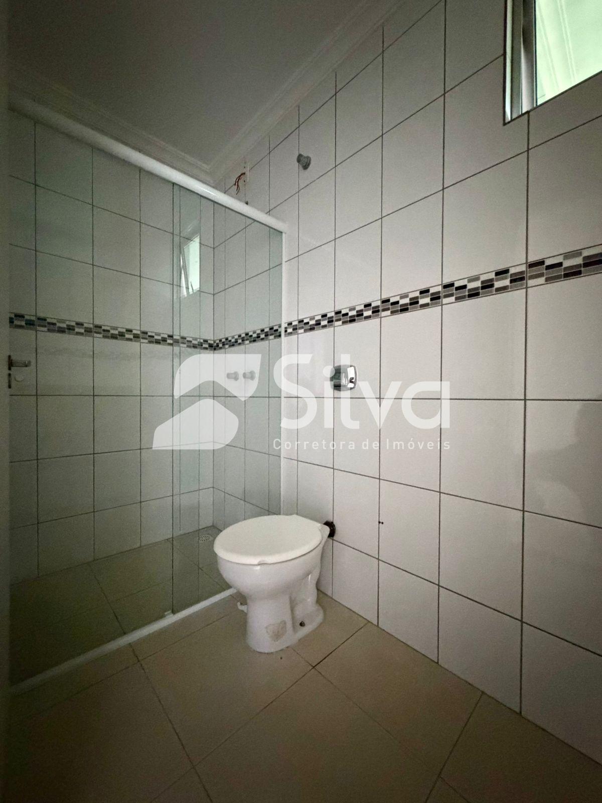 Apartamento para loca��o com 01 su�te e 01 dormit�rio - Centro Sul.