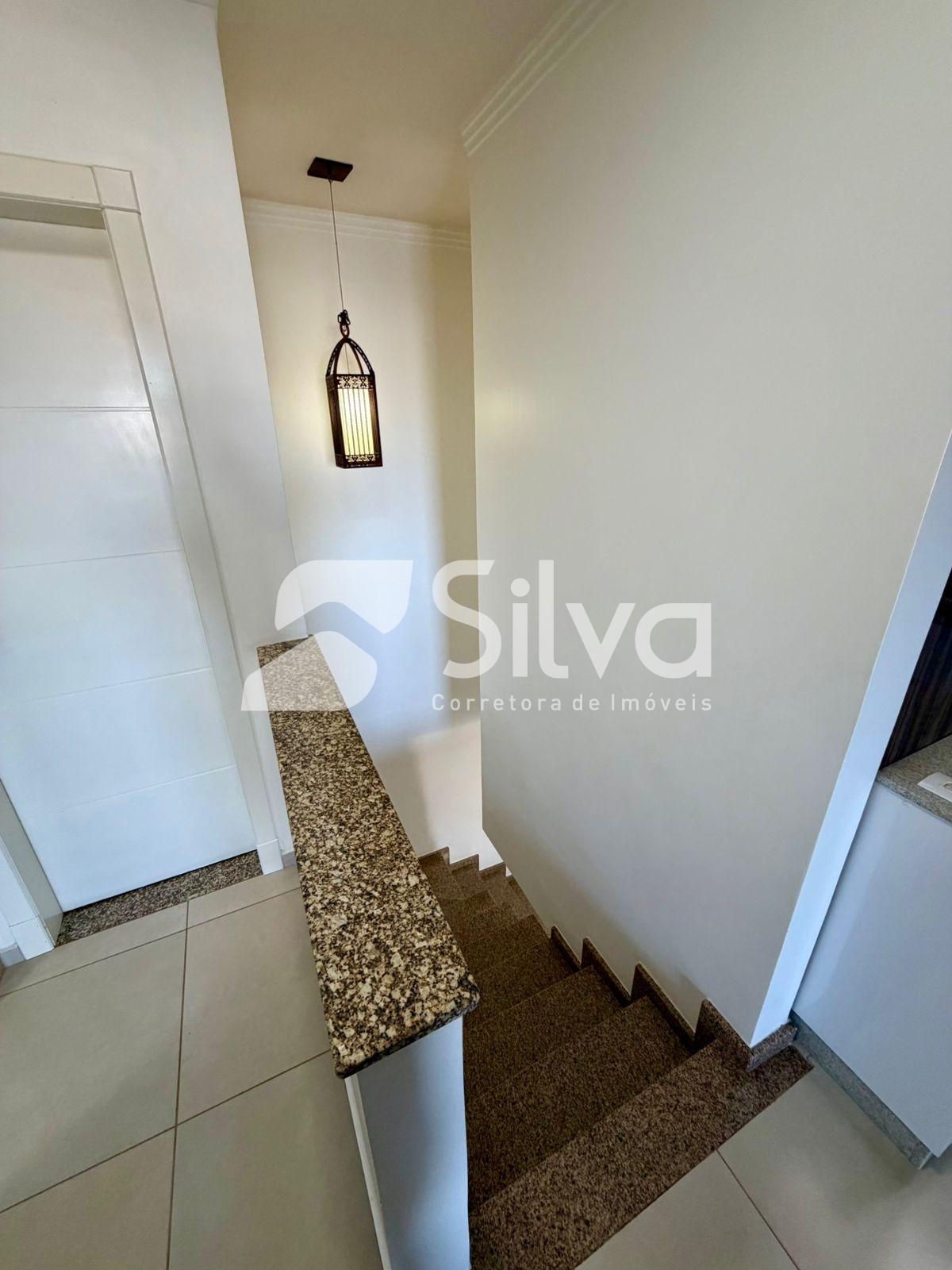 Cobertura duplex para venda localizado no Bairro das Torres, Dois Vizinhos-PR.