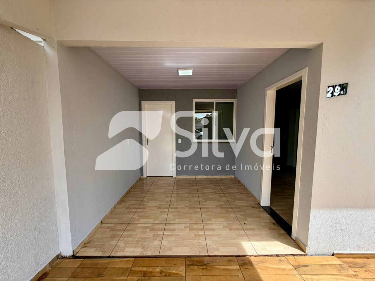 Casa � venda localizada no Bairro Margarida Galvan, Dois Vizinhos-PR.