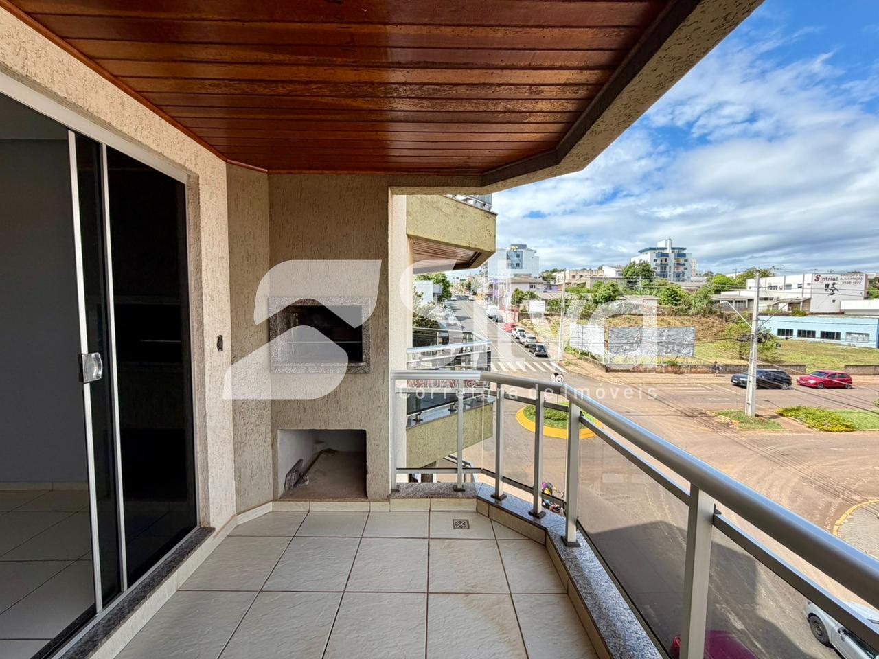 Apartamento para loca��o, com 01 su�te e 02 dormit�rios - Centro Sul.