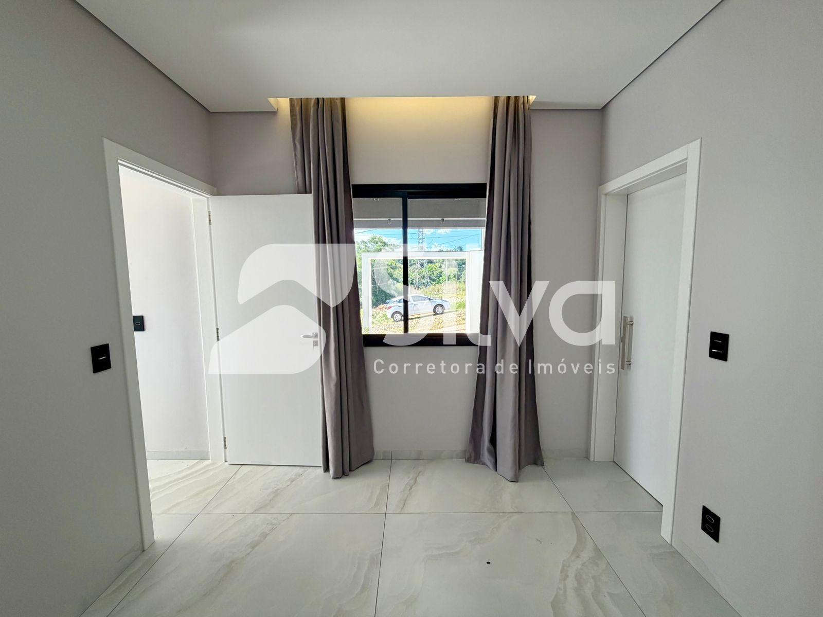 Casa para loca��o com 02 su�te e 01 dormit�rio - Loteamento Cristo Rei.