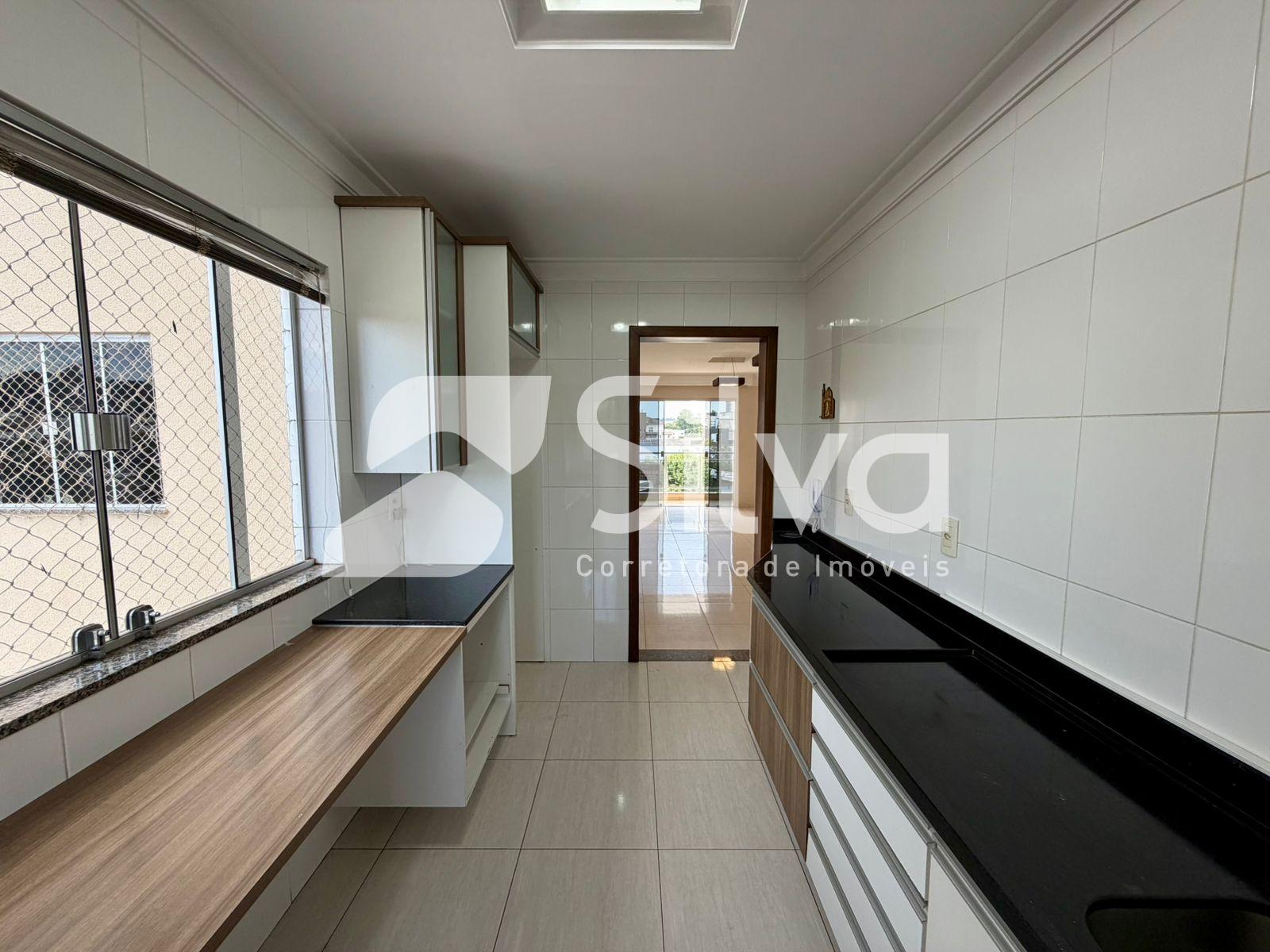 Apartamento para loca��o com 01 su�te e 02 dormit�rios - Centro Sul.