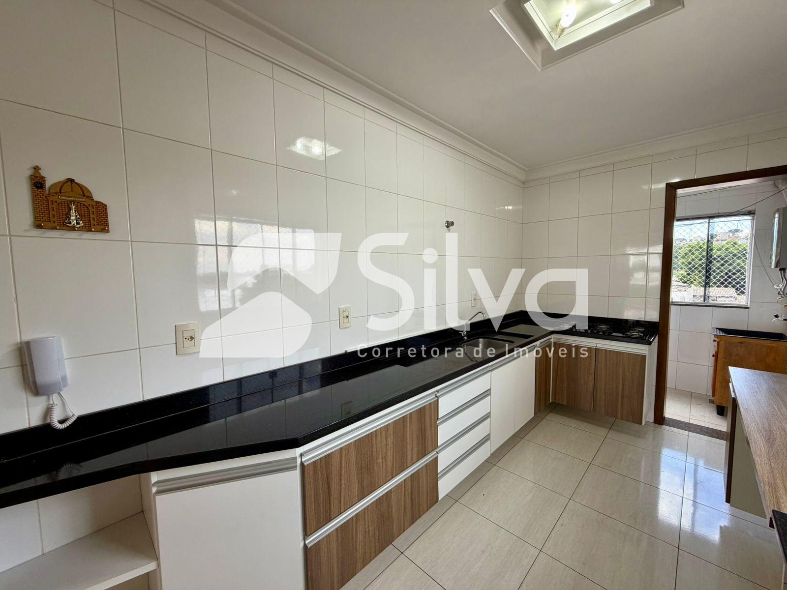 Apartamento para loca��o com 01 su�te e 02 dormit�rios - Centro Sul.