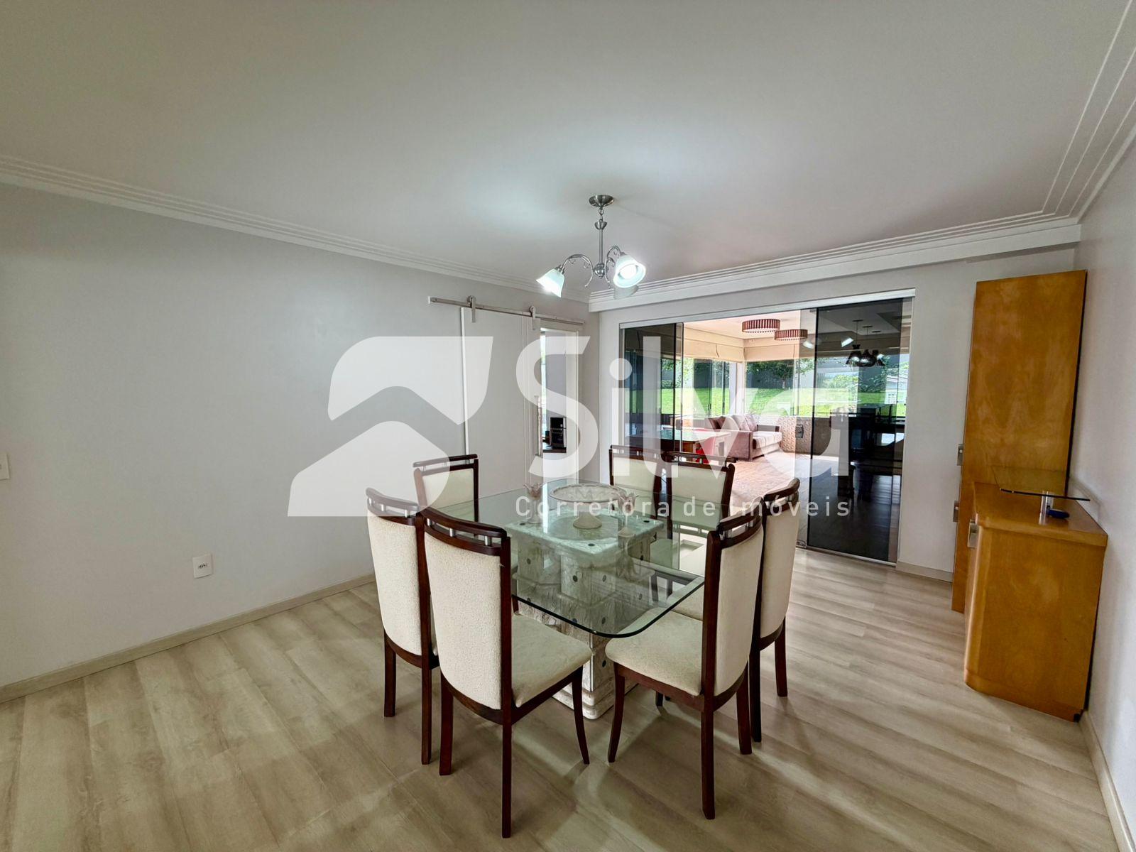 Casa a venda localizada no Bairro S�o Francisco de Assis, Dois Vizinhos-PR.