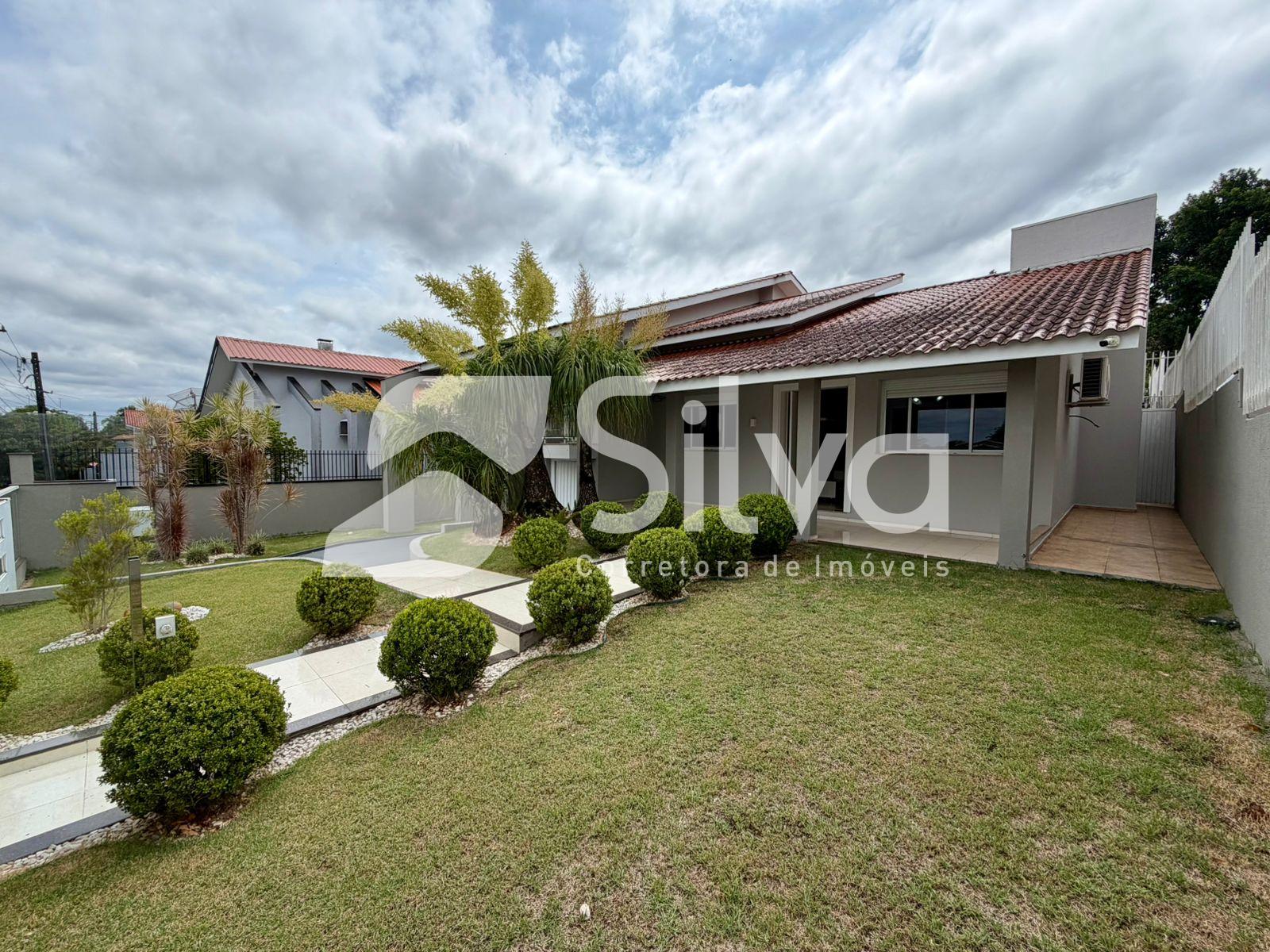 Casa a venda localizada no Bairro S�o Francisco de Assis, Dois Vizinhos-PR.