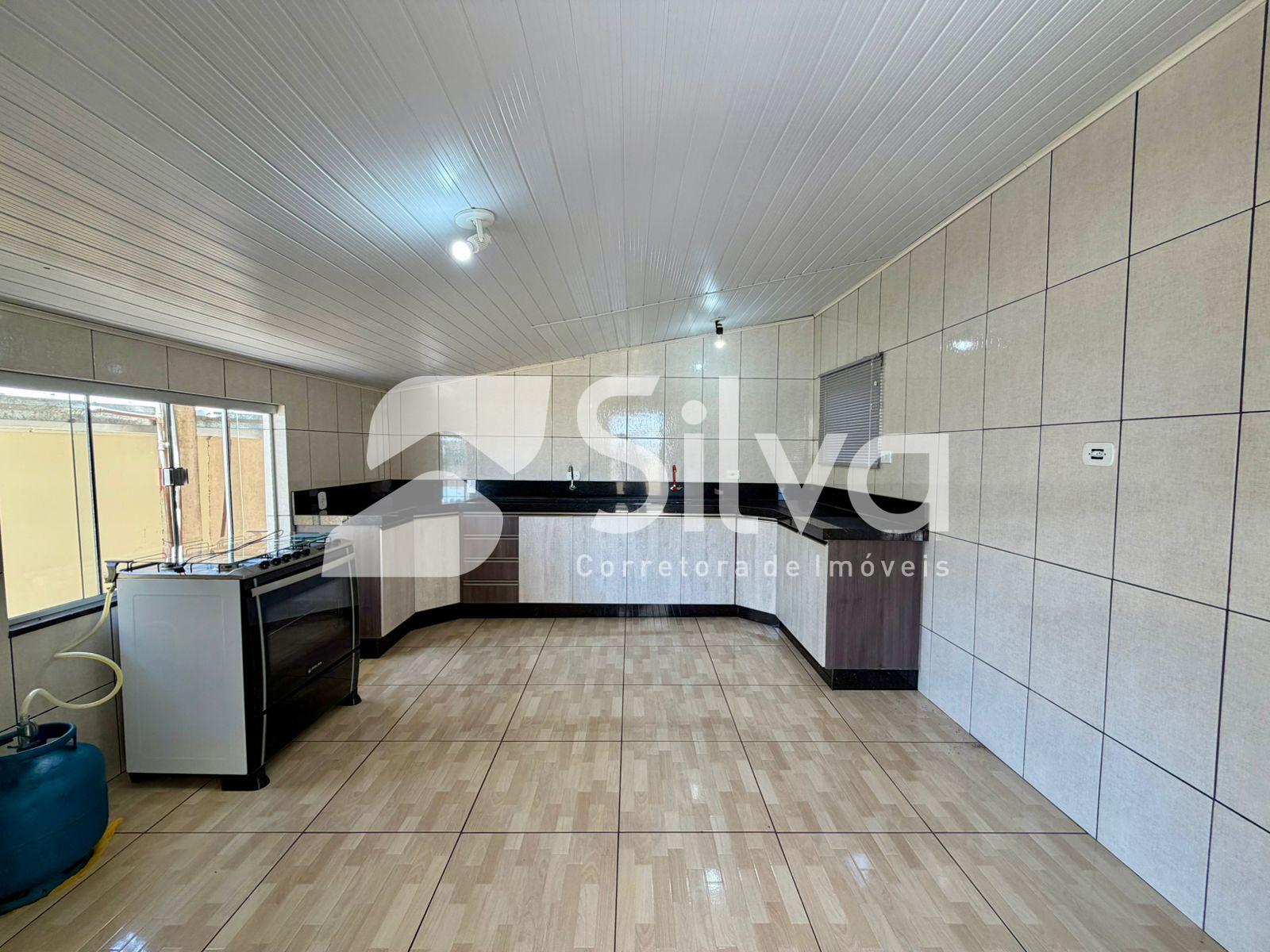 Casa para loca��o com 03 dormit�rios - Bairro Jardim Marcante.