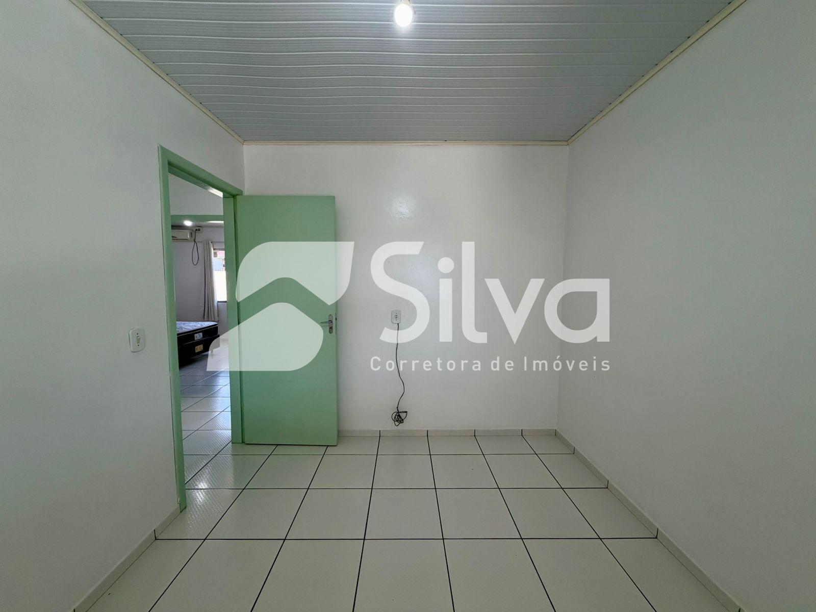 Casa para loca��o com 03 dormit�rios - Bairro Jardim Marcante.