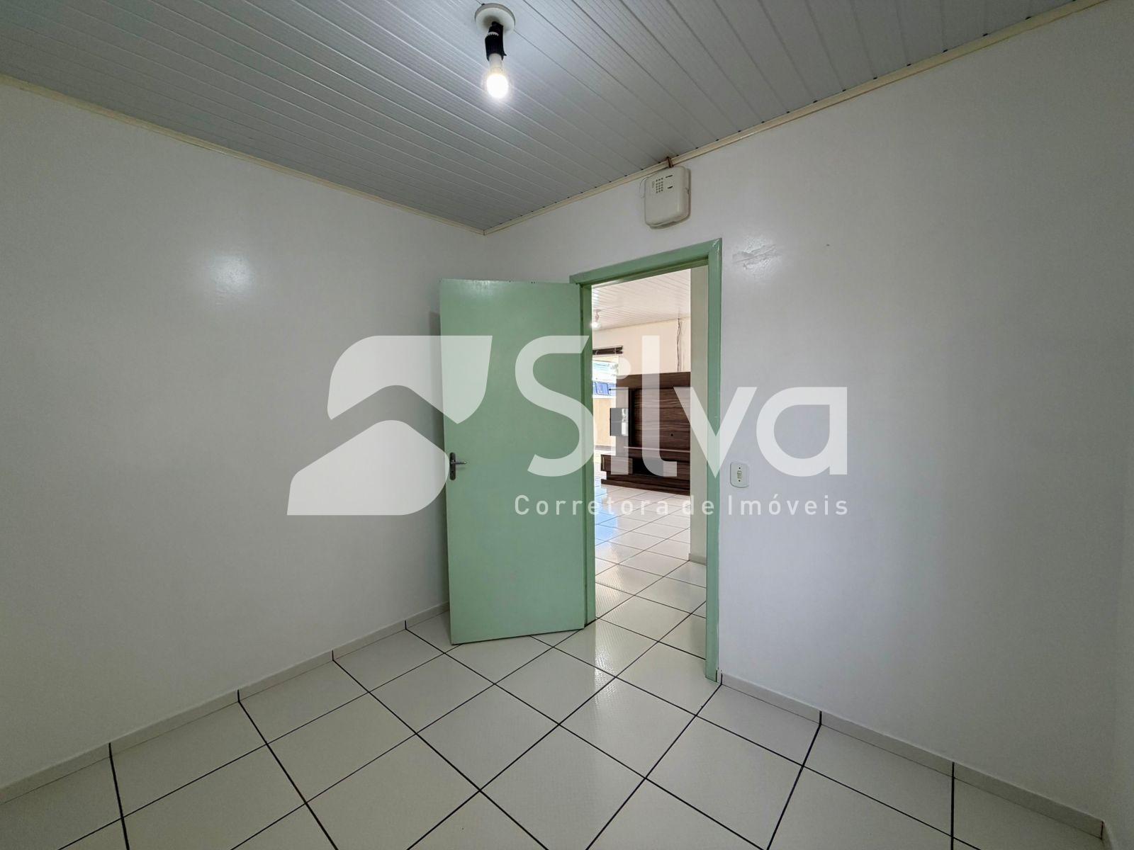 Casa para loca��o com 03 dormit�rios - Bairro Jardim Marcante.