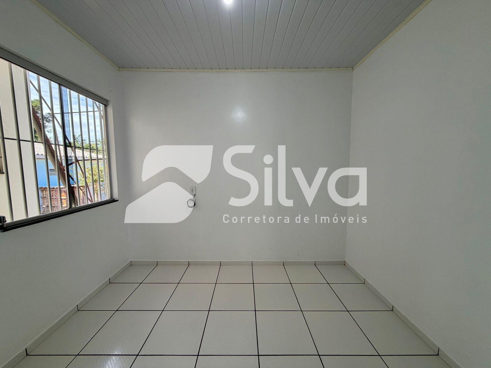 Casa para loca��o com 03 dormit�rios - Bairro Jardim Marcante.