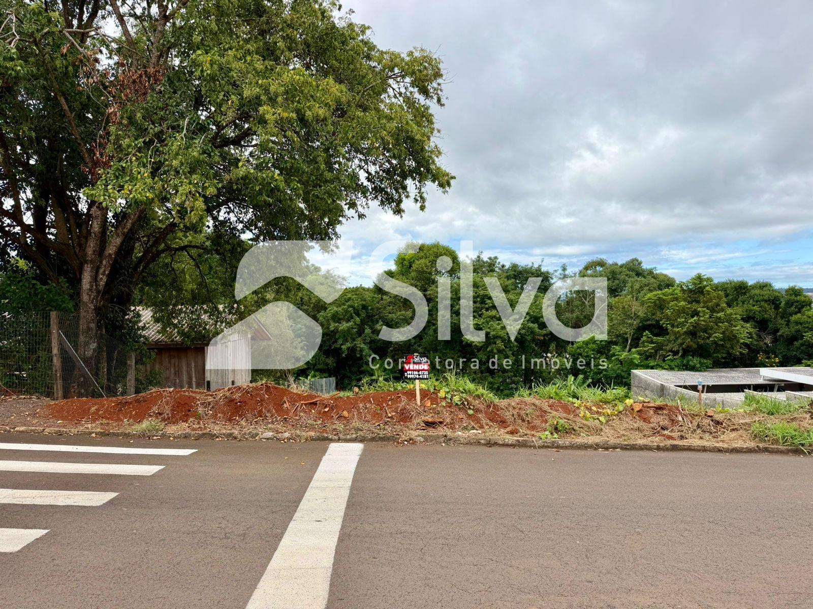 Lote a venda localizado no Bairro São Francisco de Assis, Dois...