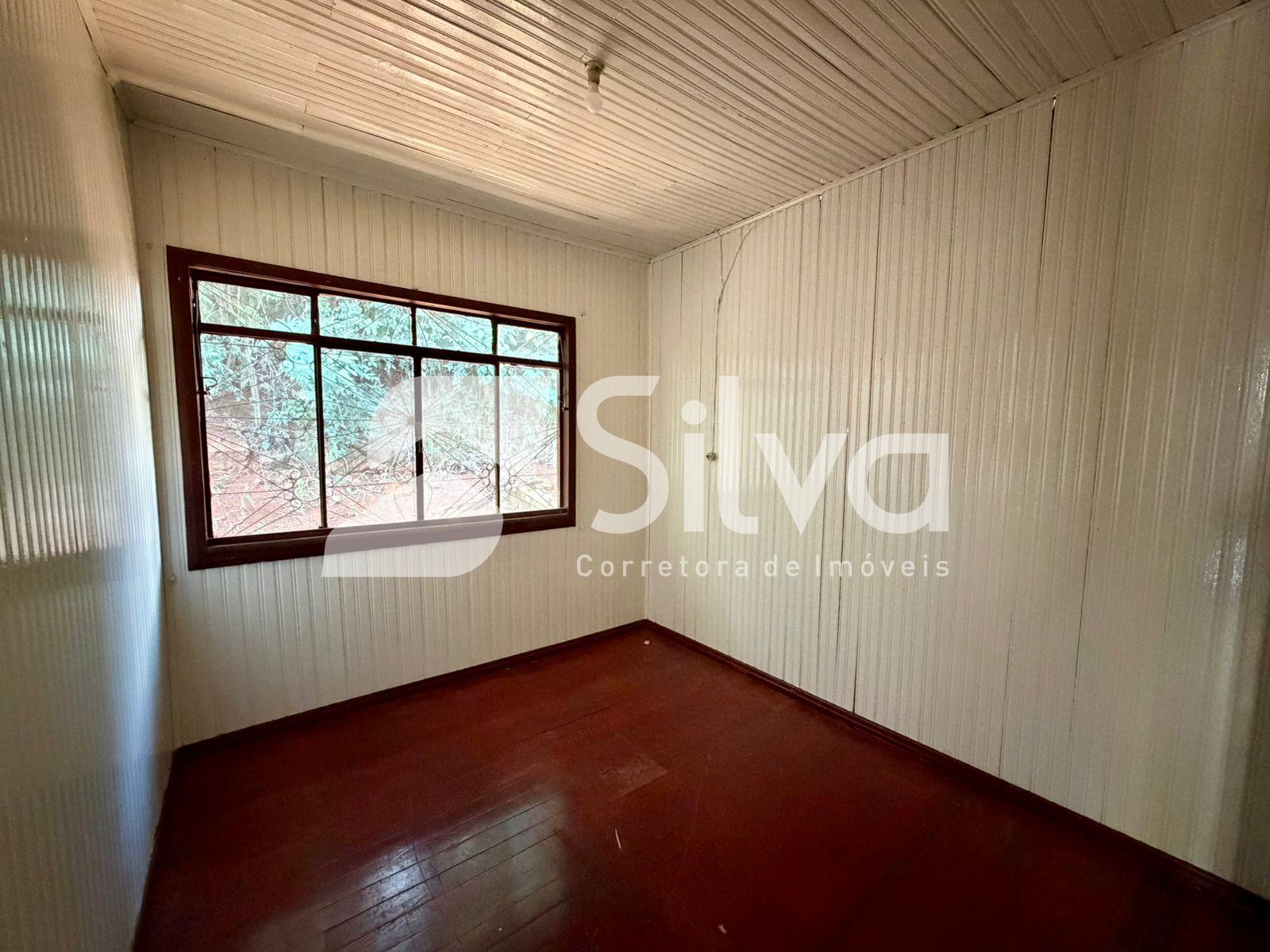 Casa a venda, localizada no Centro Norte, Dois Vizinhos-PR.