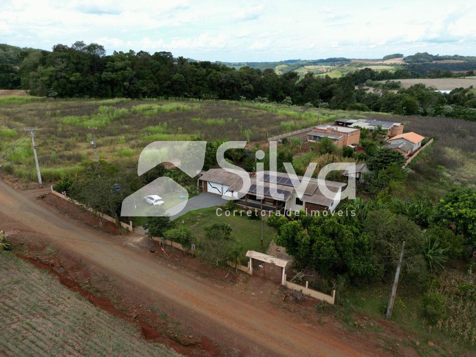 Ch�cara a venda localizada na Linha Beneti, Dois Vizinhos-PR.