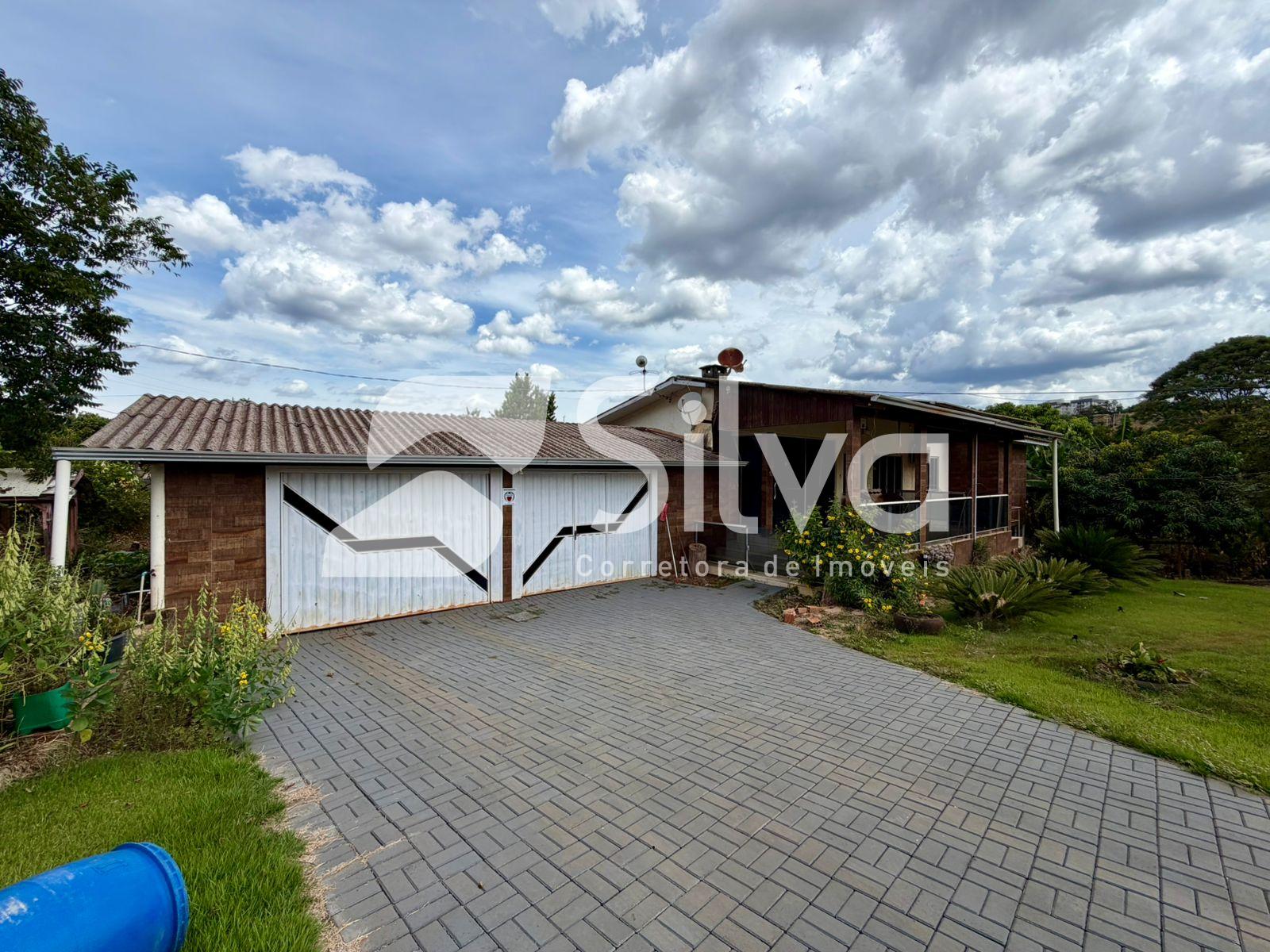 Ch�cara a venda localizada na Linha Beneti, Dois Vizinhos-PR.