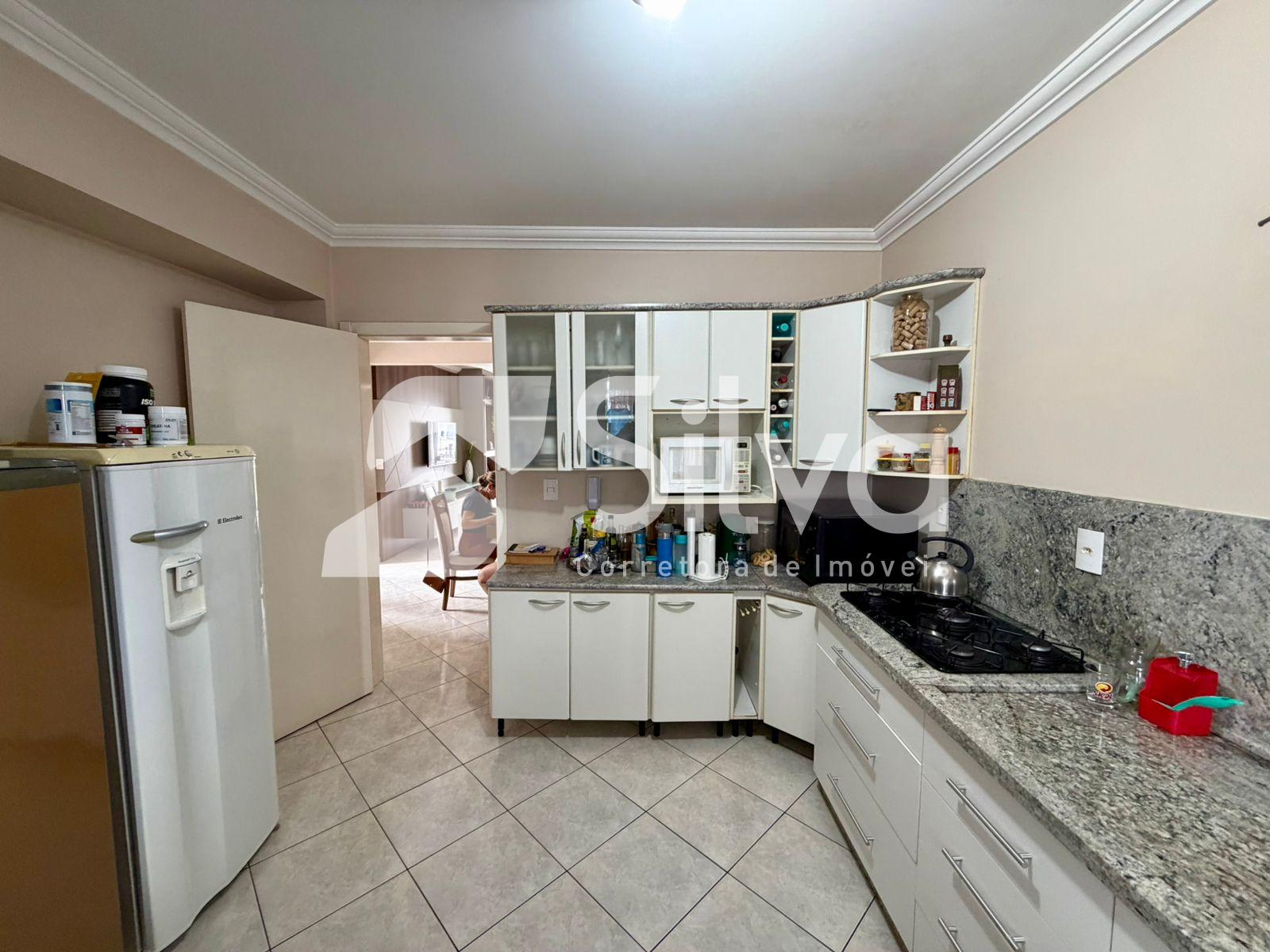 Apartamento a venda localizado no Centro Norte, Dois Vizinhos-PR