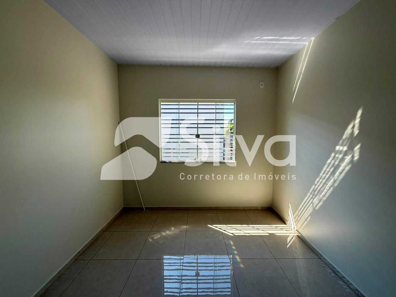 Casa para loca��o com 02 dormit�rios - Loteamento Zambon.