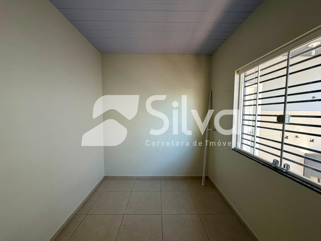 Casa para loca��o com 02 dormit�rios - Loteamento Zambon.