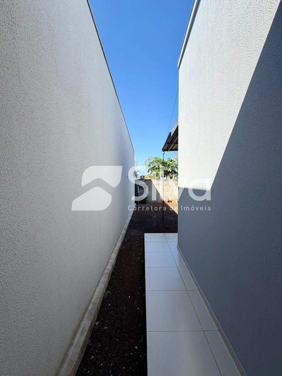 Casa para loca��o com 02 dormit�rios - Loteamento Zambon.