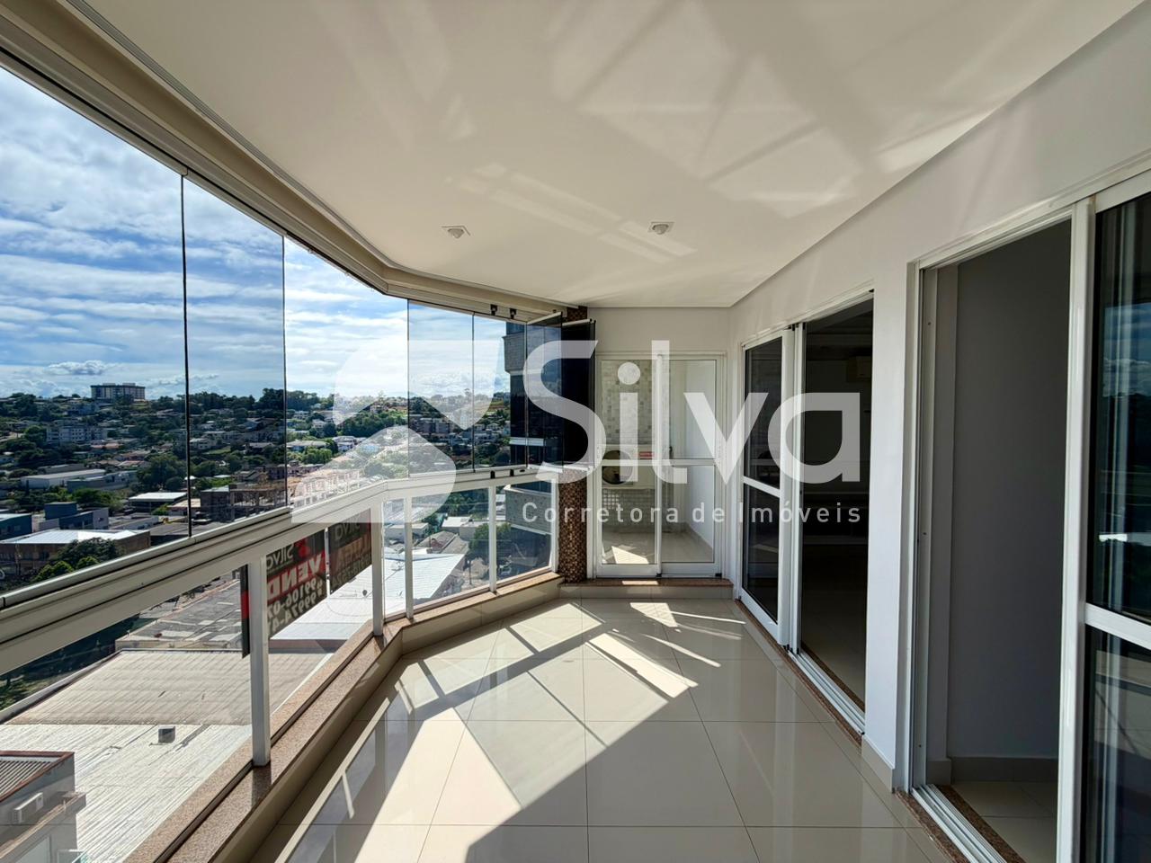 Apartamento para loca��o com 01 su�te e 02 dormit�rios - Centro Norte.