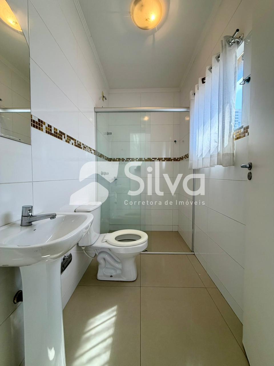 Apartamento para loca��o com 02 su�tes e 01 dormit�rio - Centro Norte.