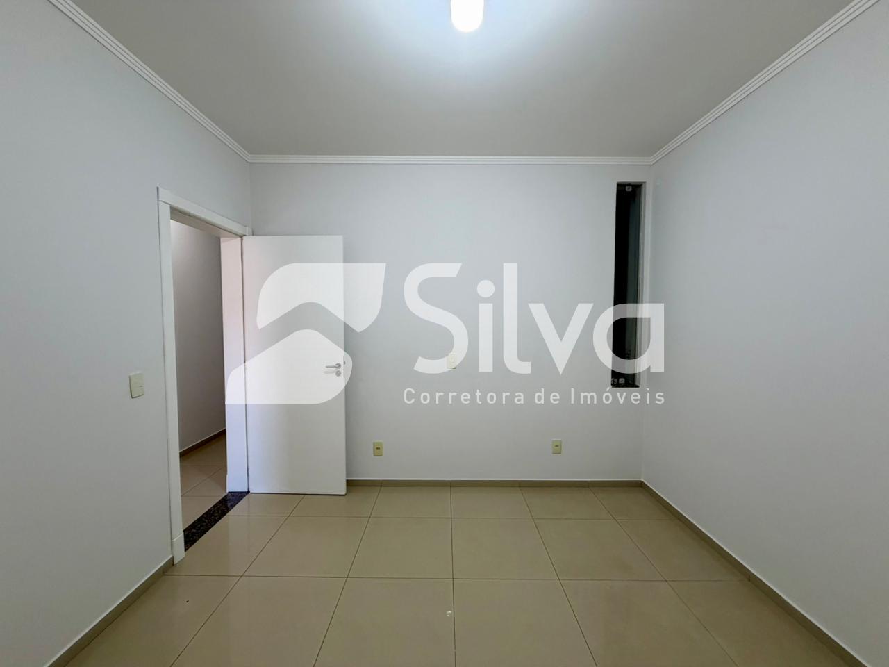 Apartamento para loca��o com 02 su�tes e 01 dormit�rio - Centro Norte.
