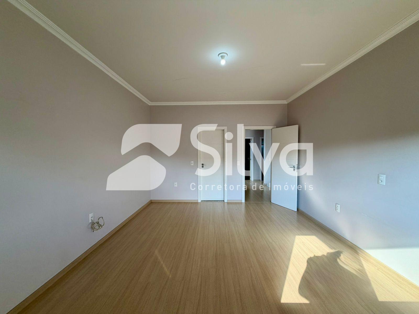 Sobrado a venda, localizado no Bairro S�o Francisco Xavier, Dois Vizinhos-PR.