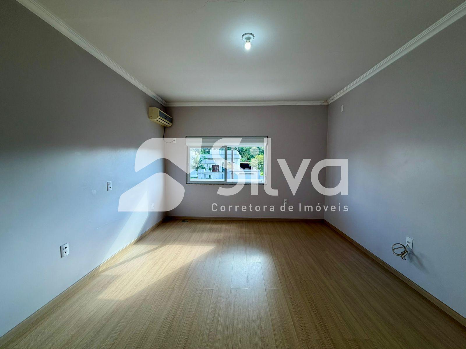 Sobrado a venda, localizado no Bairro S�o Francisco Xavier, Dois Vizinhos-PR.