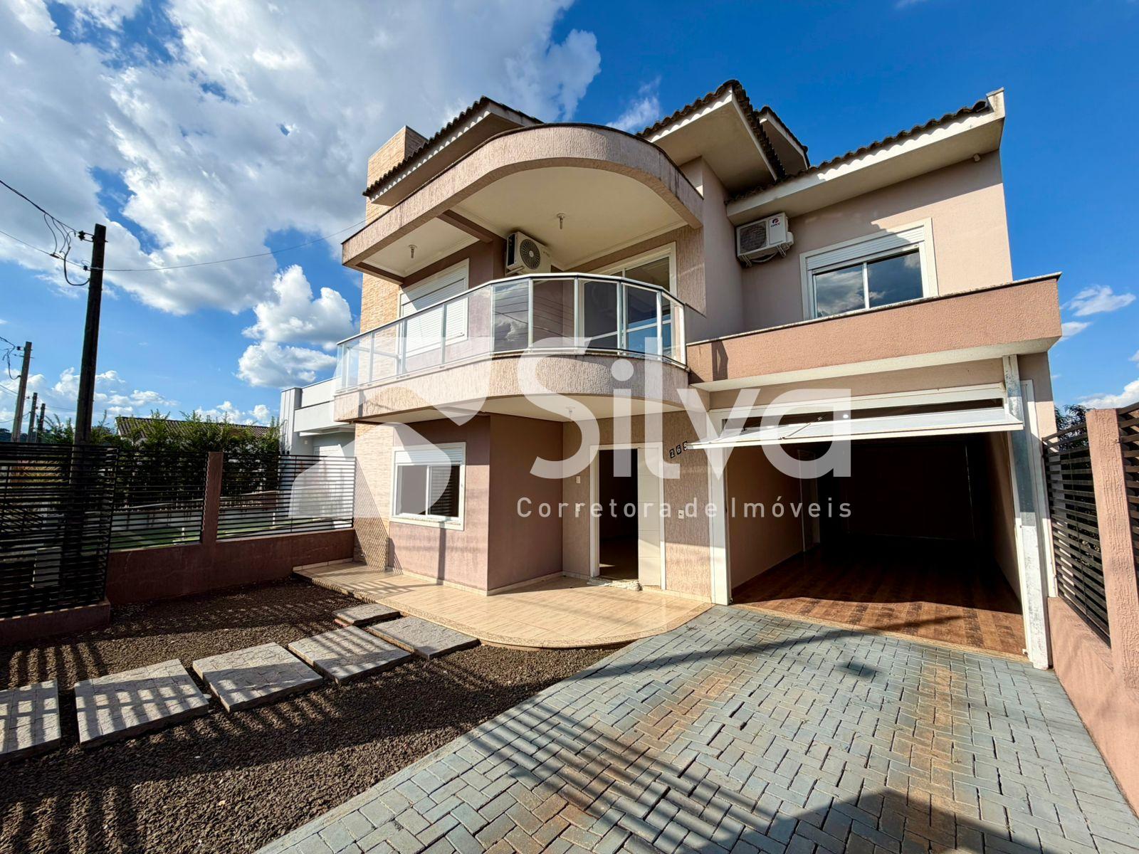 Sobrado a venda, localizado no Bairro S�o Francisco Xavier, Dois Vizinhos-PR.