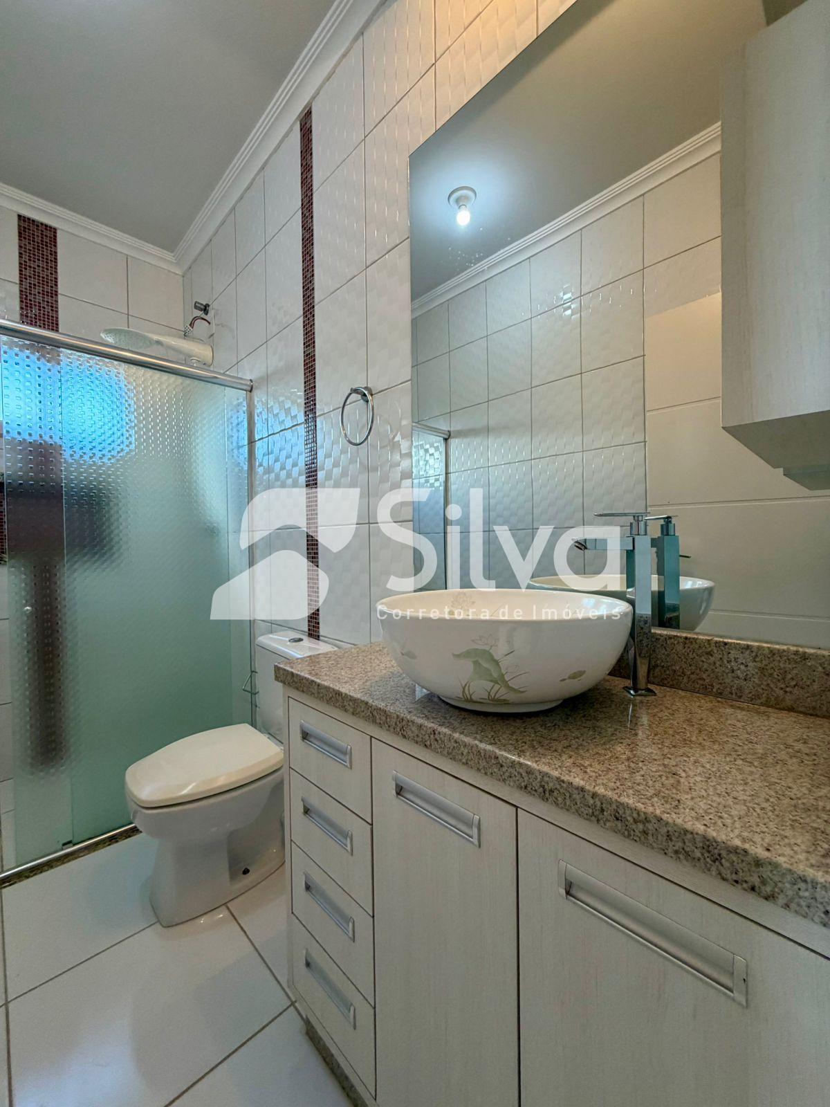 Sobrado para loca��o com 04 dormit�rios e 01 su�te - Bairro S�o Francisco Xavier.