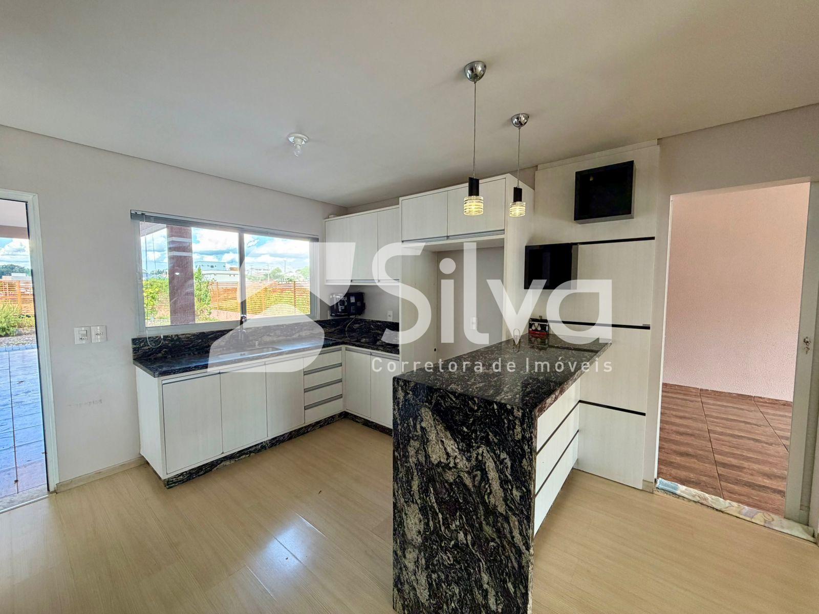 Sobrado para loca��o com 04 dormit�rios e 01 su�te - Bairro S�o Francisco Xavier.