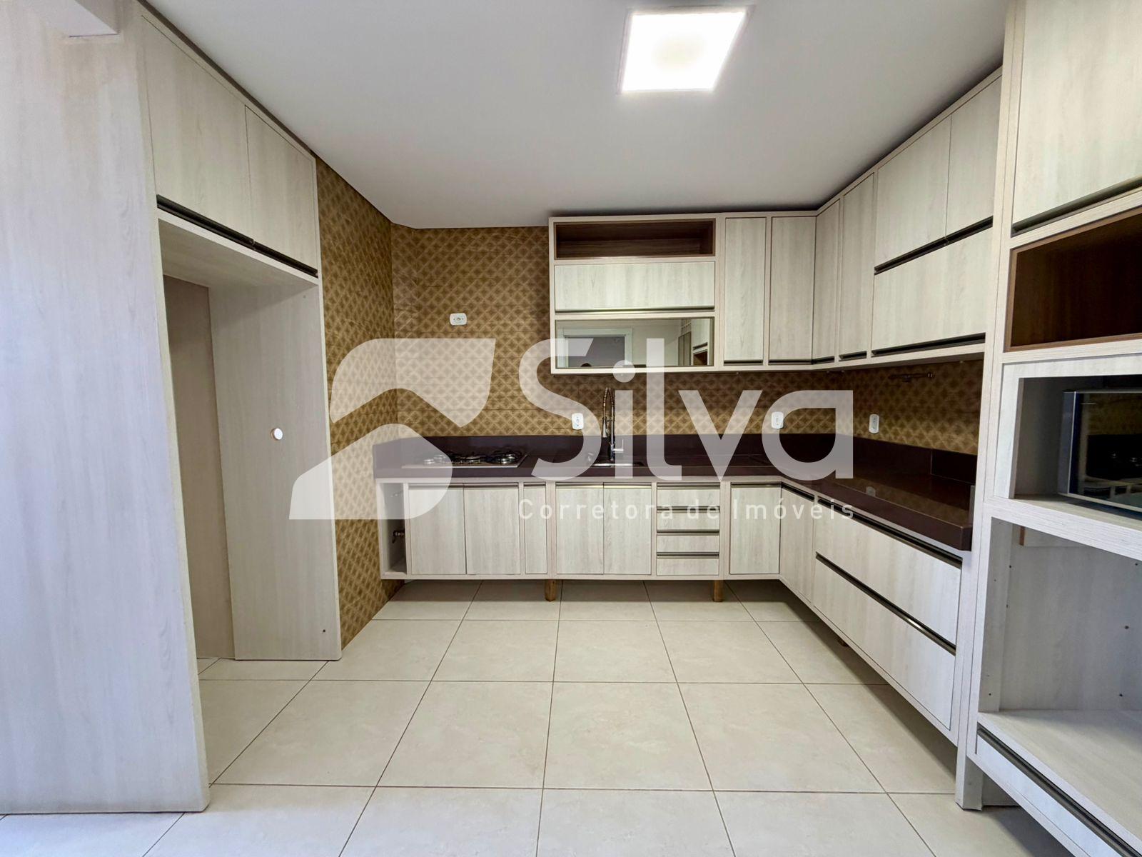 Apartamento semi mobiliado para loca��o, com 01 su�te e 02 dormit�rios - Centro Norte