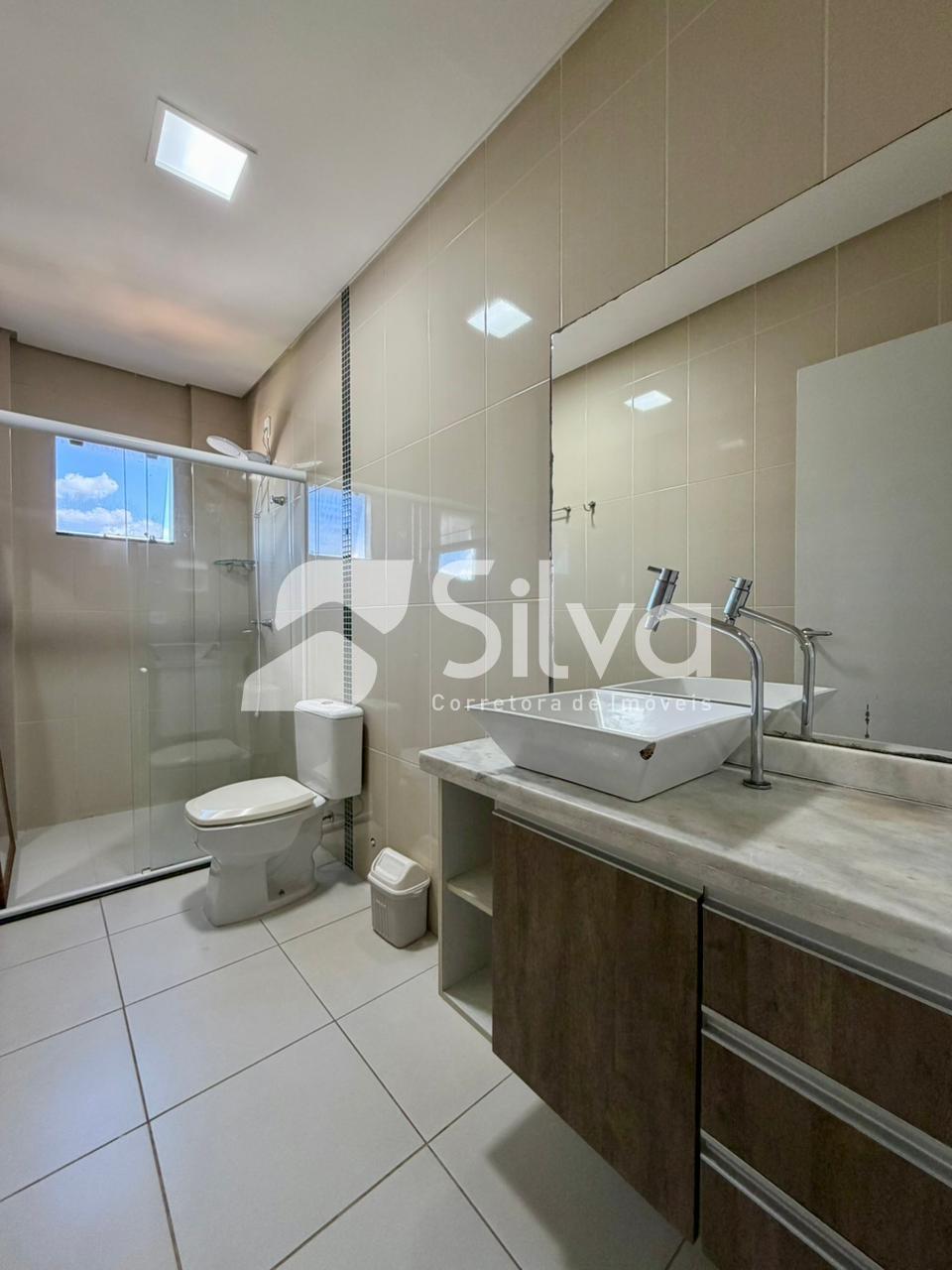 Apartamento semi mobiliado para loca��o, com 01 su�te e 02 dormit�rios - Centro Norte