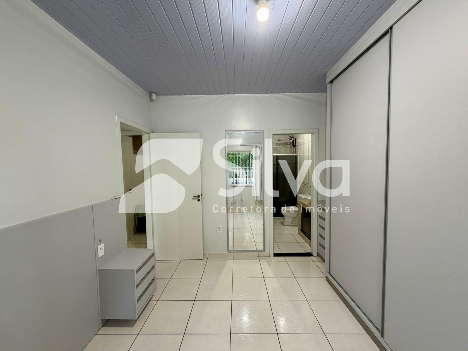 Casa a venda localizada no Loteamento Caet�, Dois Vizinhos-PR.