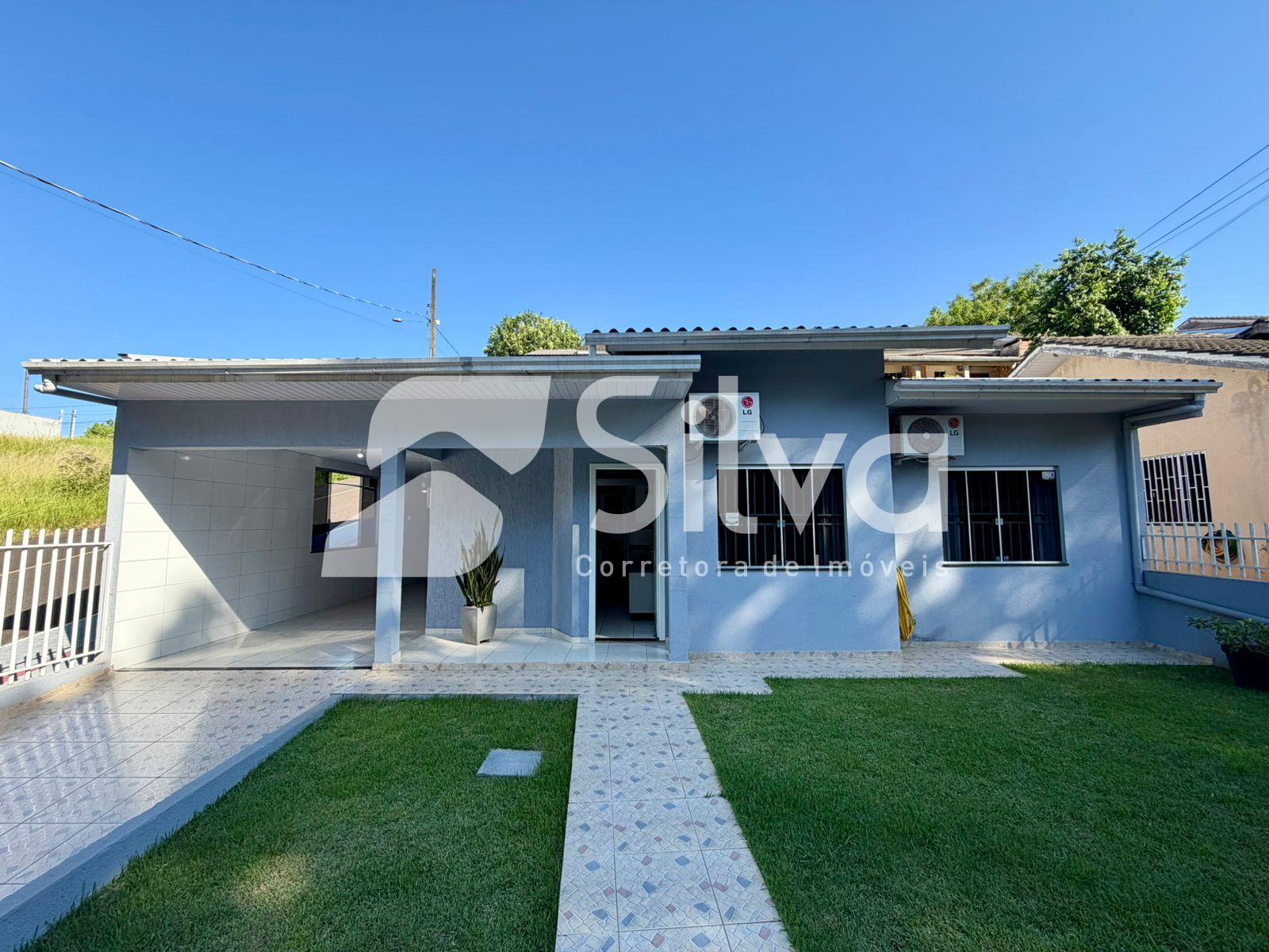 Casa a venda localizada no Loteamento Caet�, Dois Vizinhos-PR.