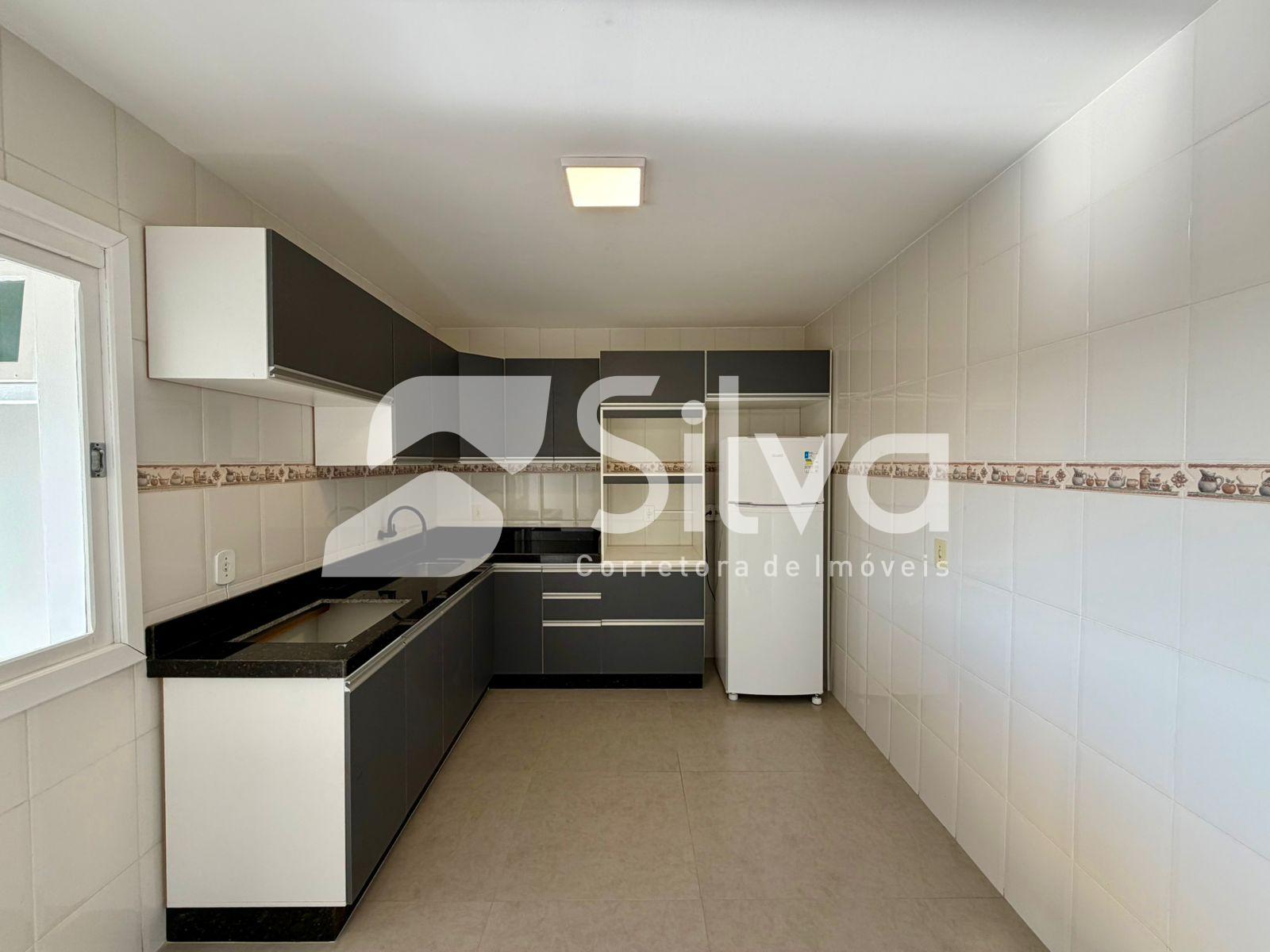 Apartamento para loca��o com 03 dormit�rios - Centro Norte.