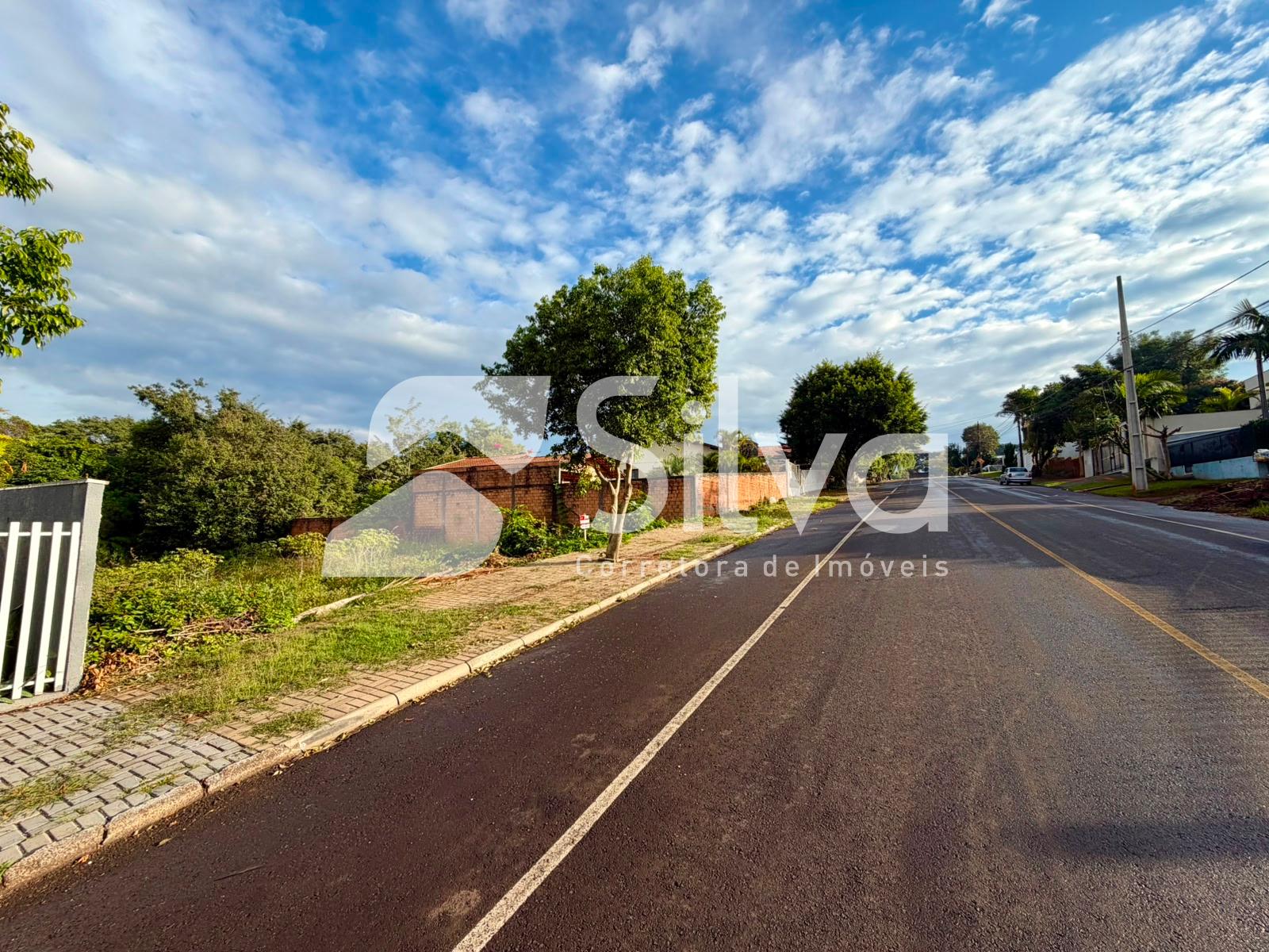 Lote à venda localizado no Bairro São Francisco de Assis, Dois...
