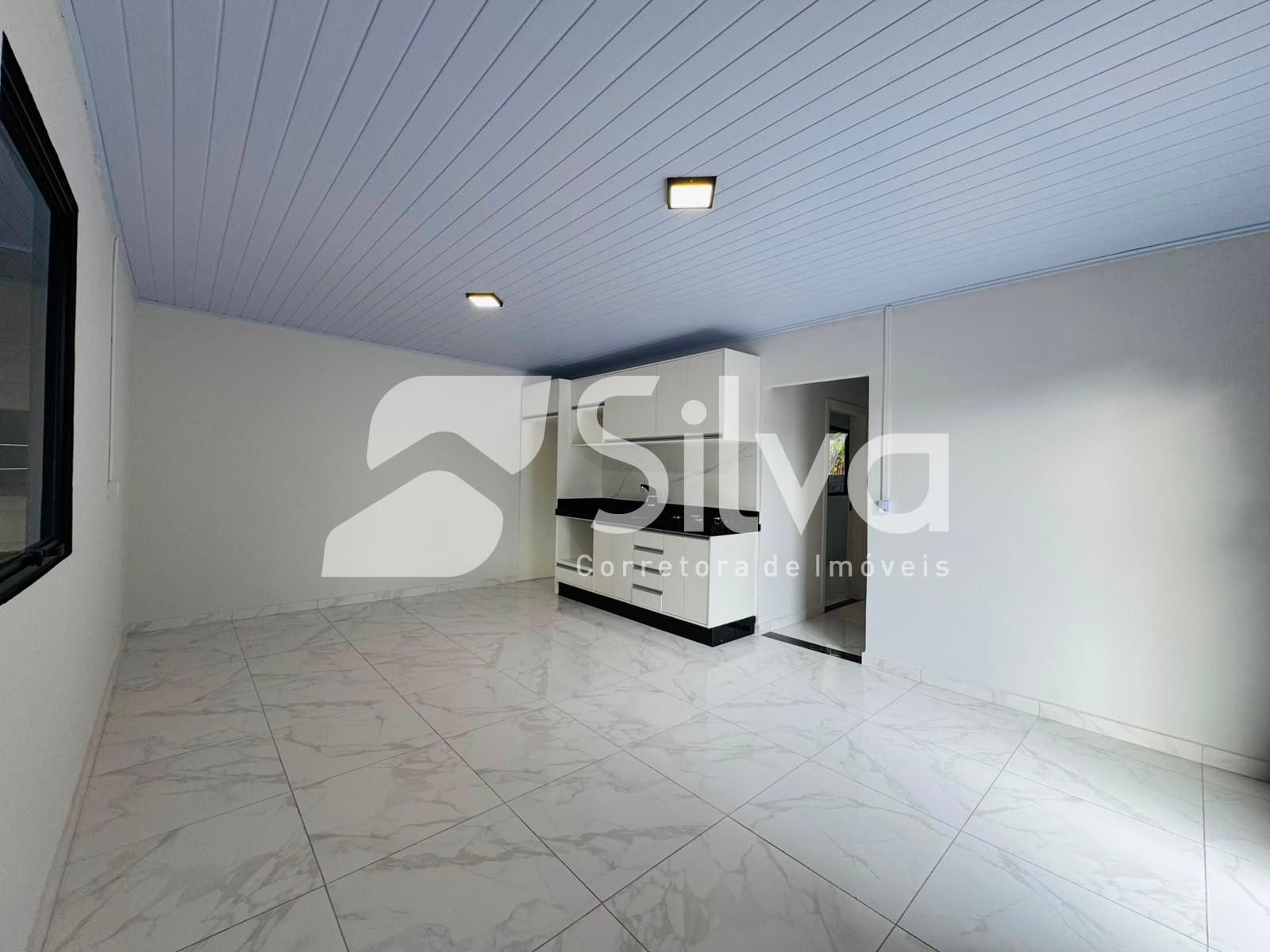 Casa em condomínio para locação, com 02 dormitórios - Centro Norte.