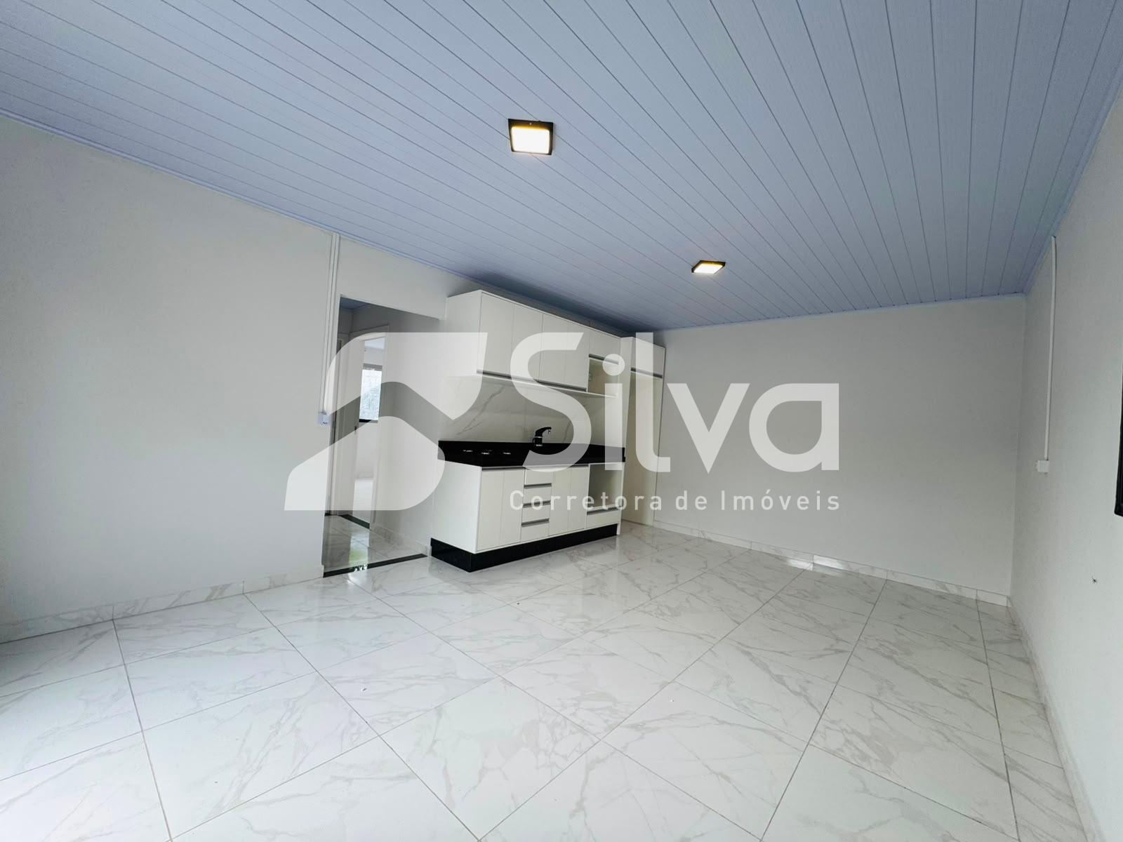 Casa em condomínio para locação, com 02 dormitórios - Centro Norte.
