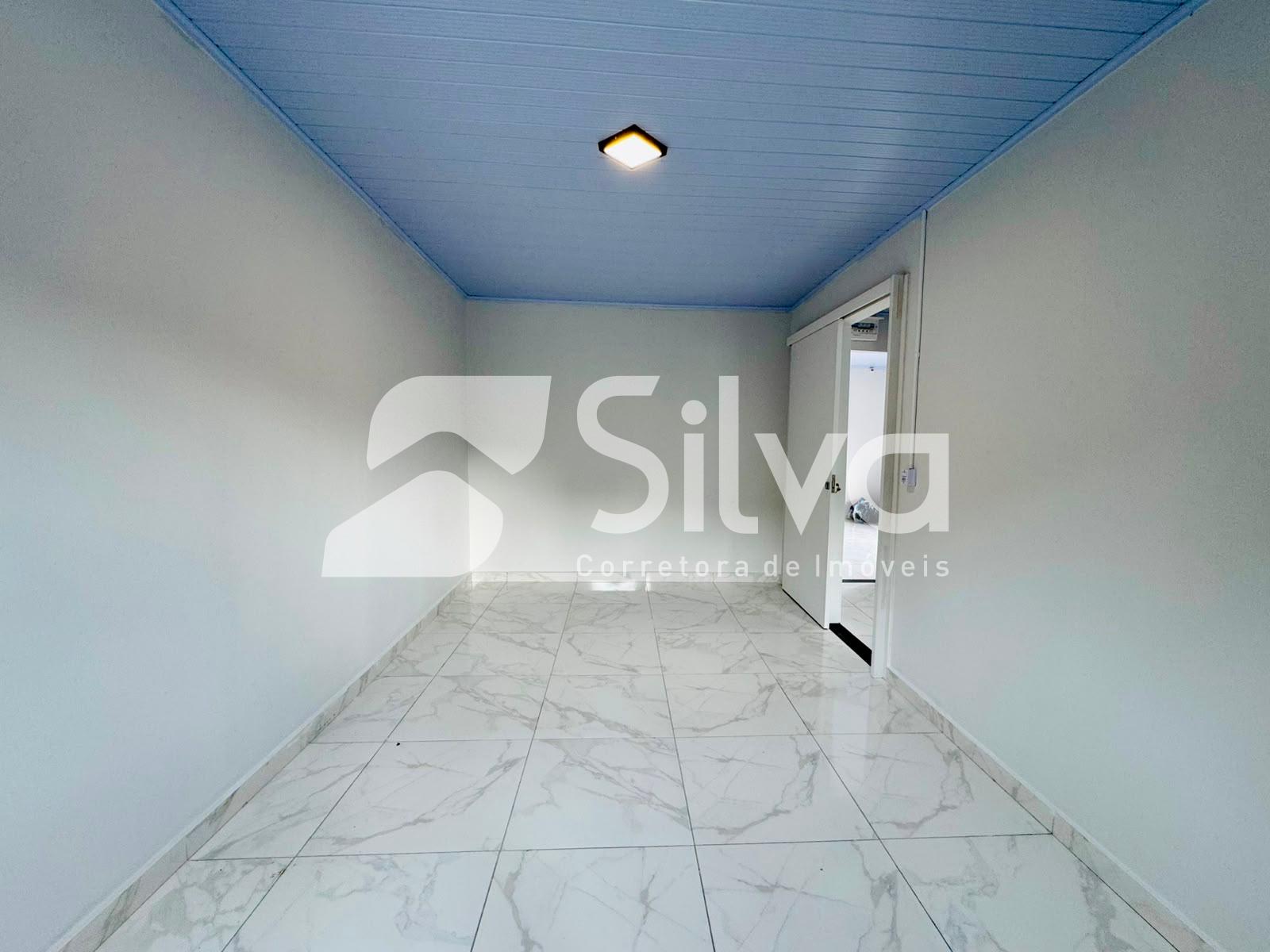 Casa em condomínio para locação, com 02 dormitórios - Centro Norte.