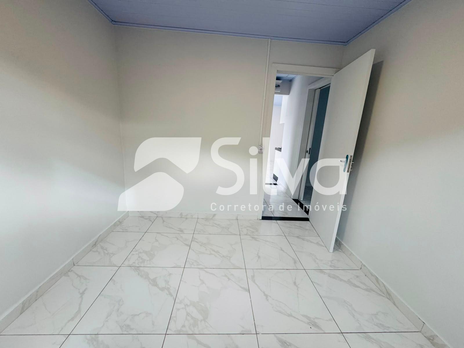 Casa em condomínio para locação, com 02 dormitórios - Centro Norte.