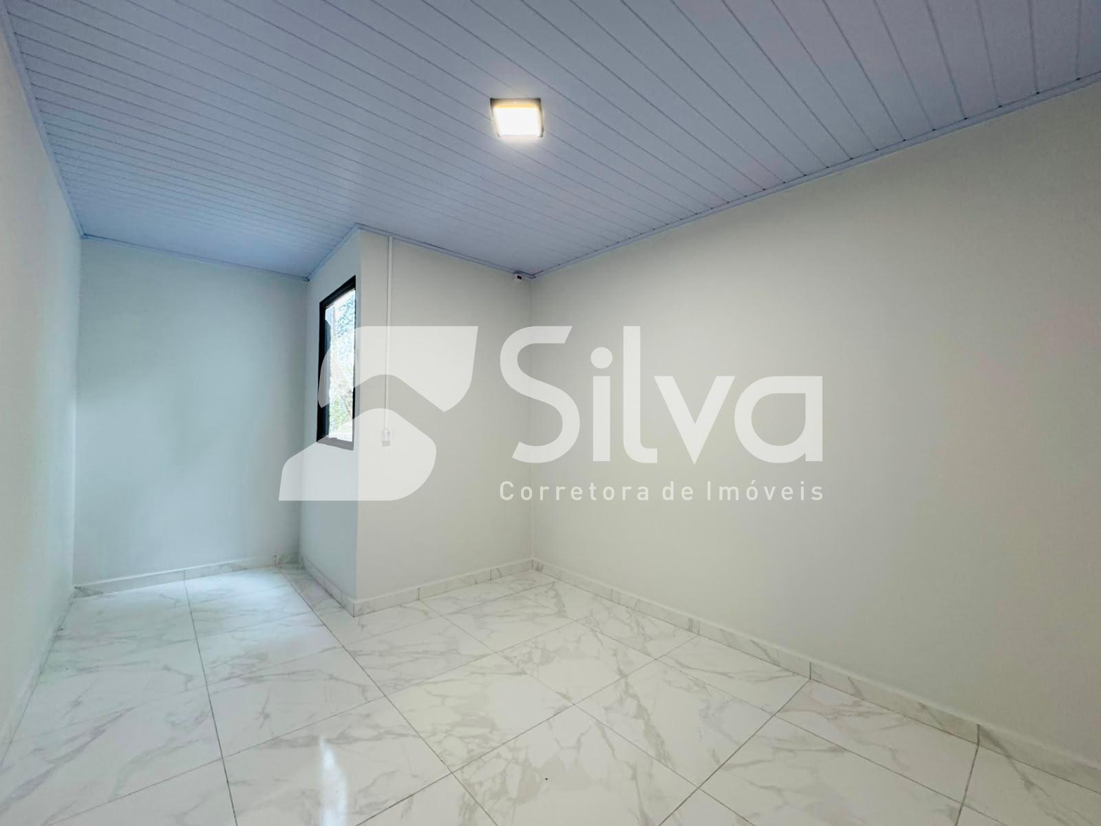 Casa em condomínio para locação, com 02 dormitórios - Centro Norte.