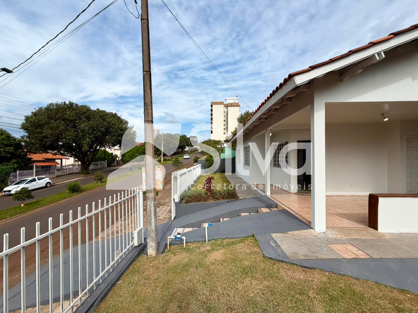 Casa para locação com 01 suíte e 02 dormitórios - São Francisc...