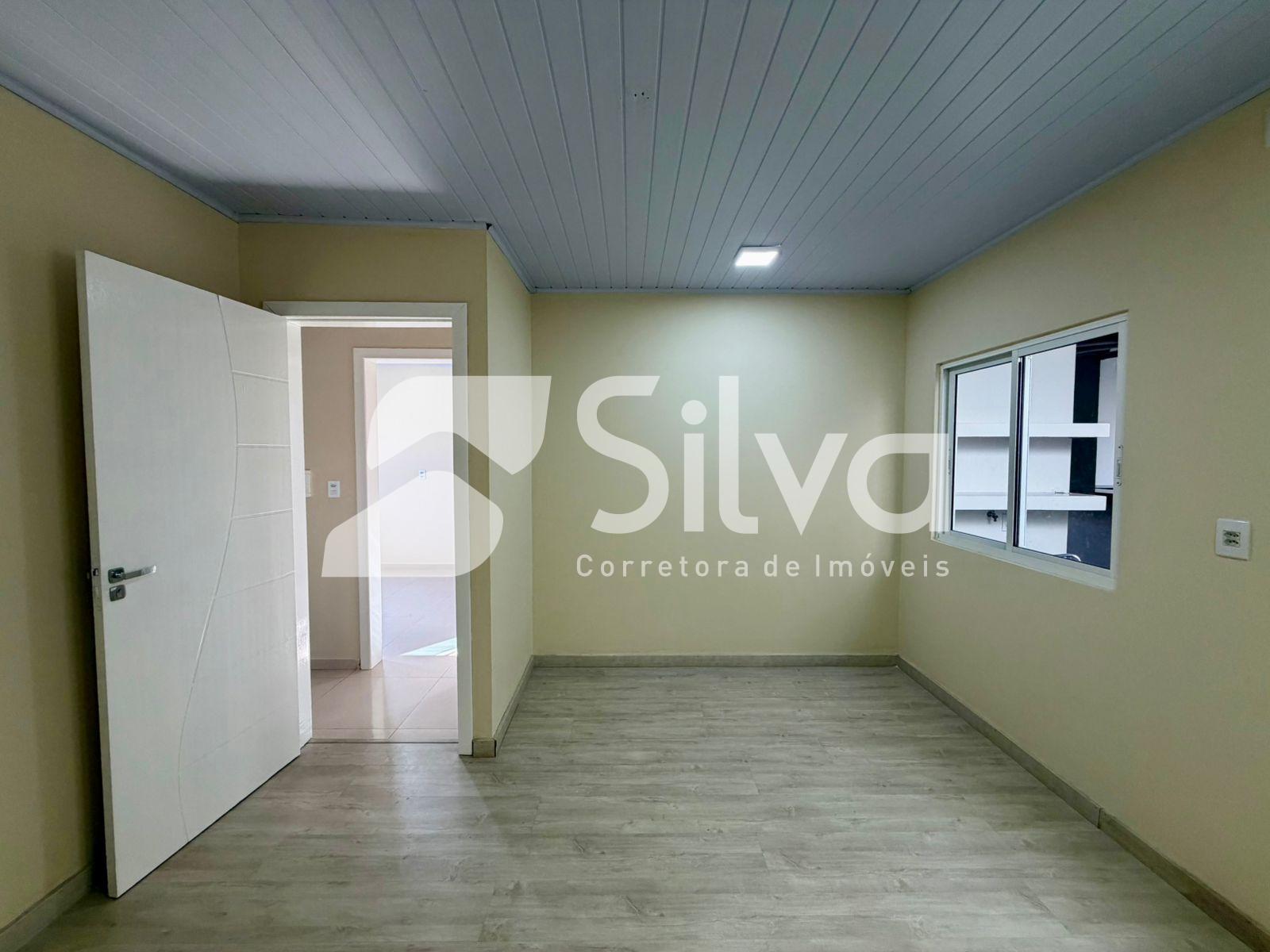 Casa para locação com 02 dormitórios - Bairro Santa Luzia ll