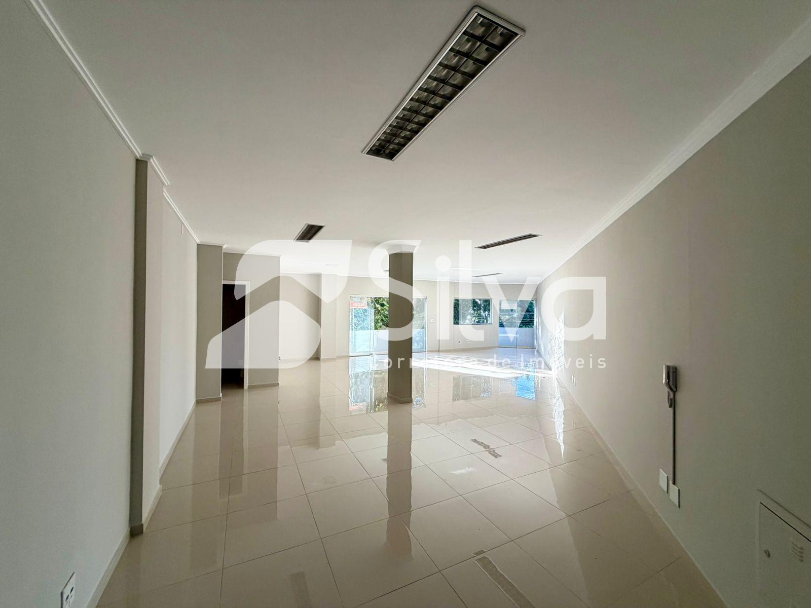 Sala Comercial à venda localizada no Centro Sul, Dois Vizinhos...